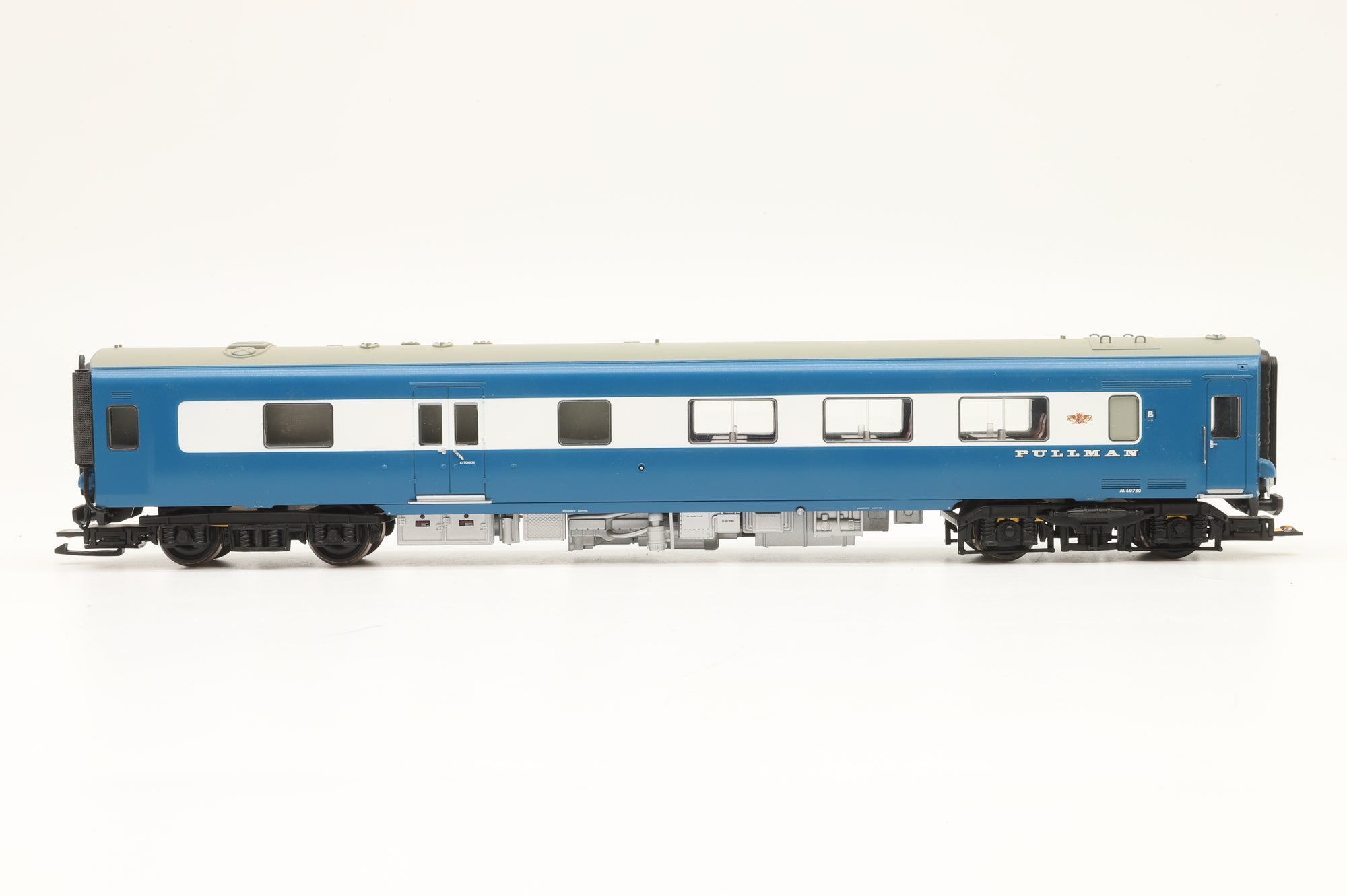 Bachmann OO 31-255DC Midland Pullman 6 Car Unit Nanking Blue DCC Sound