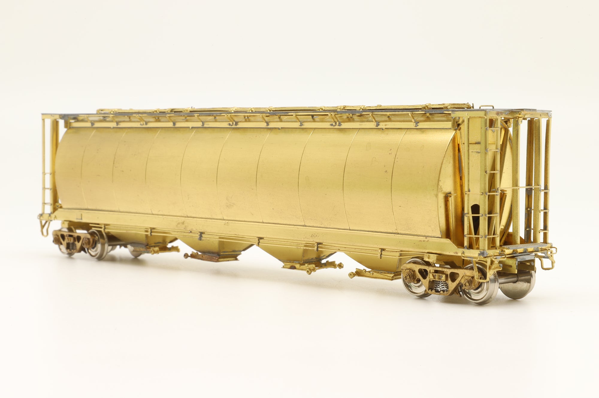 Overland Models/Ajin HO CN Covered Hopper, Unpainted Brass