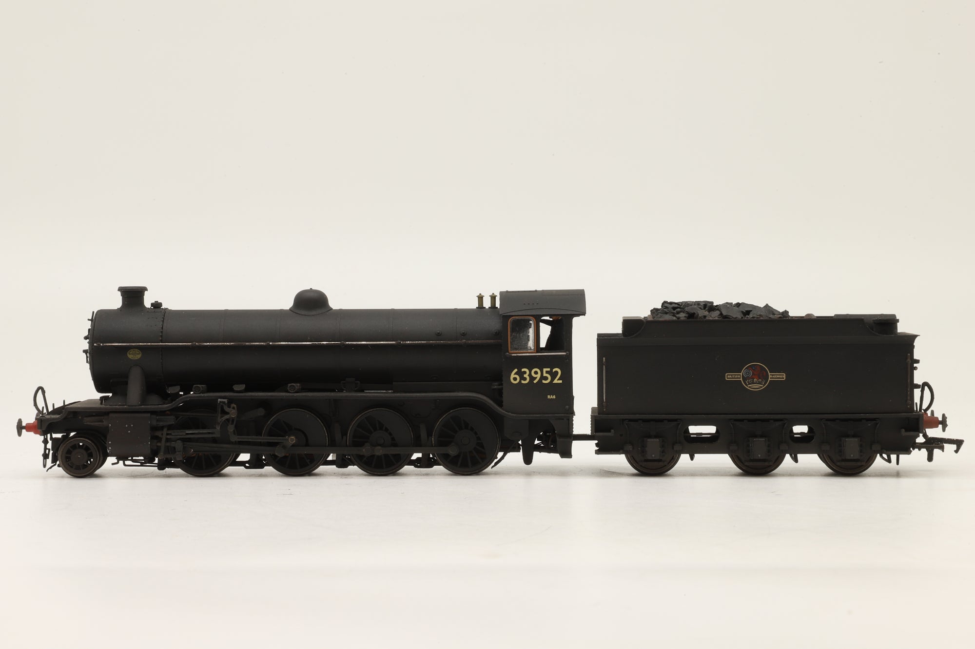 Heljan OO 6603913 Class O2/3 Tango '63952' 2-8-0 BR Black L/C Weathered