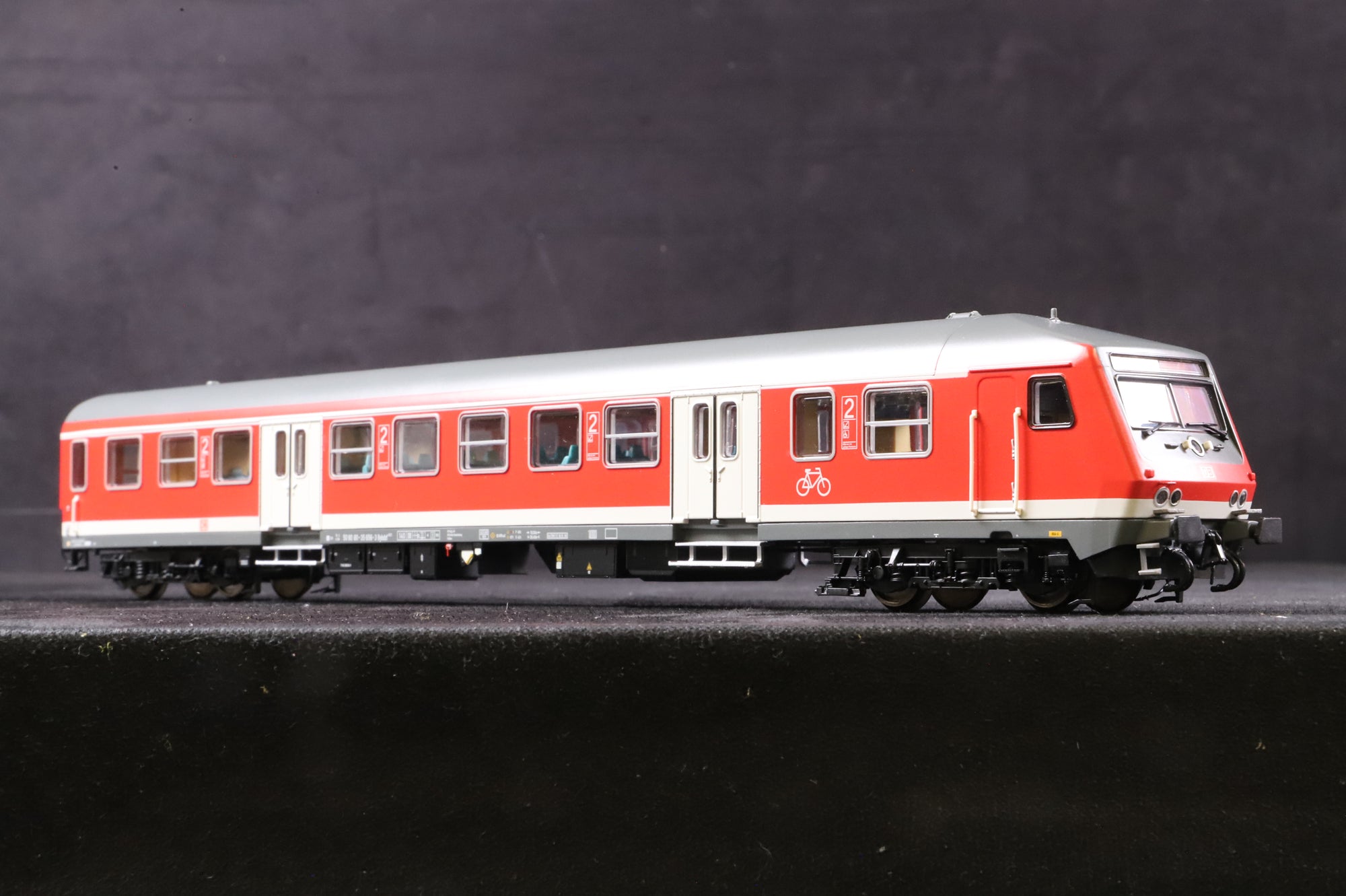 Fleischmann/Roco HO Rake of 3 DB Rolling Stock