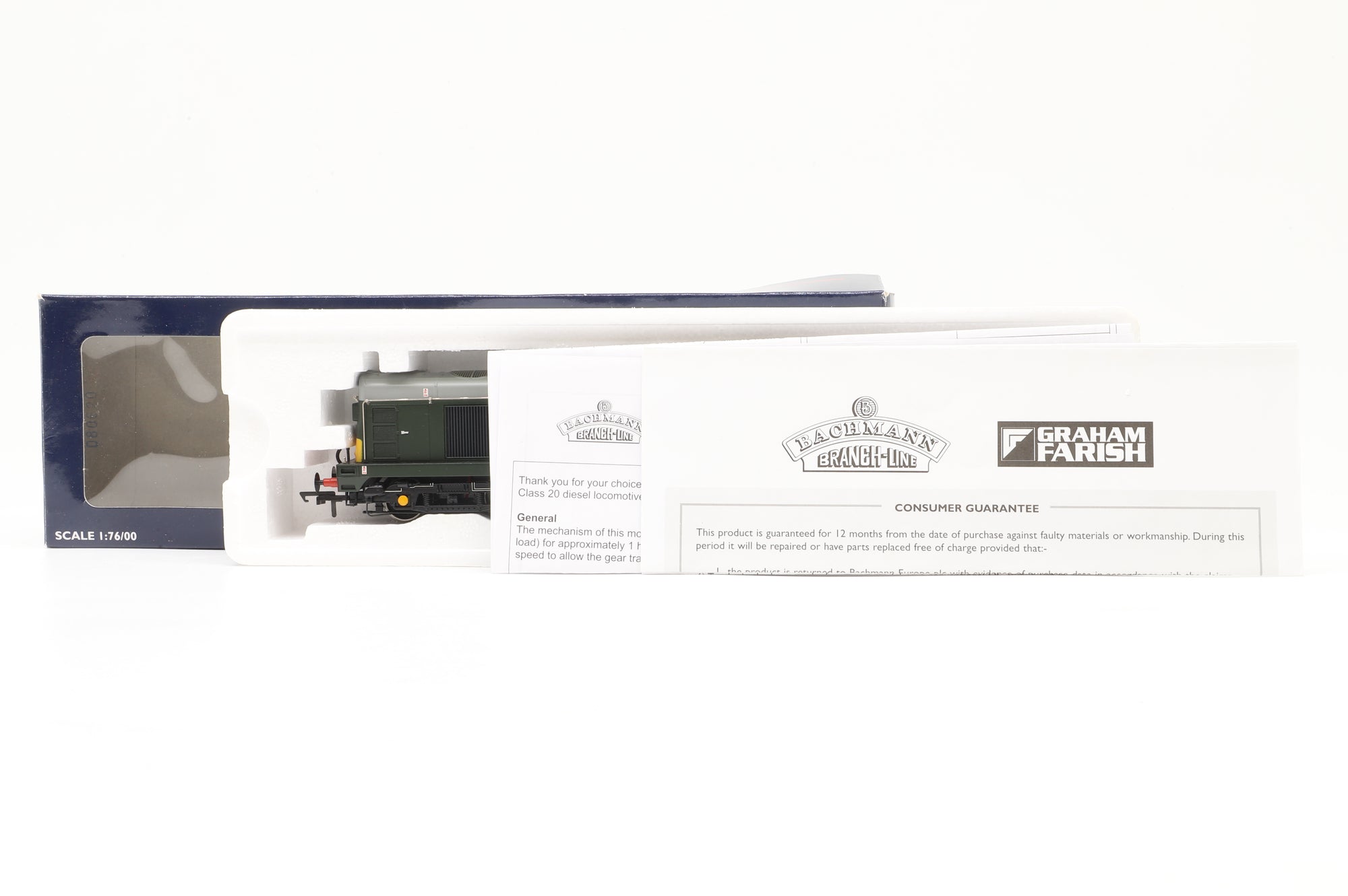 Bachmann OO 32-033DS Class 20 'D8158' Diesel Locomotive BR Green Box Headcode DCC Sound