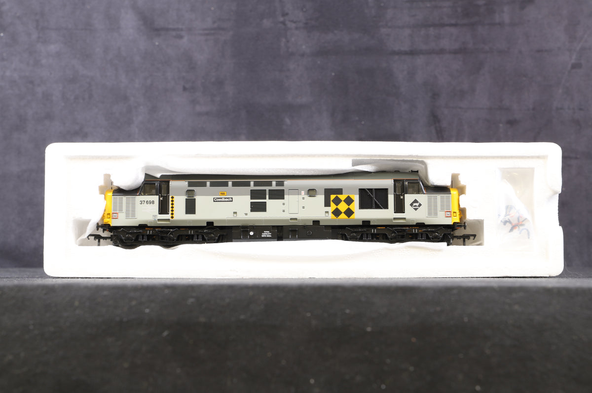 Bachmann OO 32-380DS Class 37/5 37698 Railfreight Coal Sector &#39;Coedbach&#39; (DCC Sound Fitted)