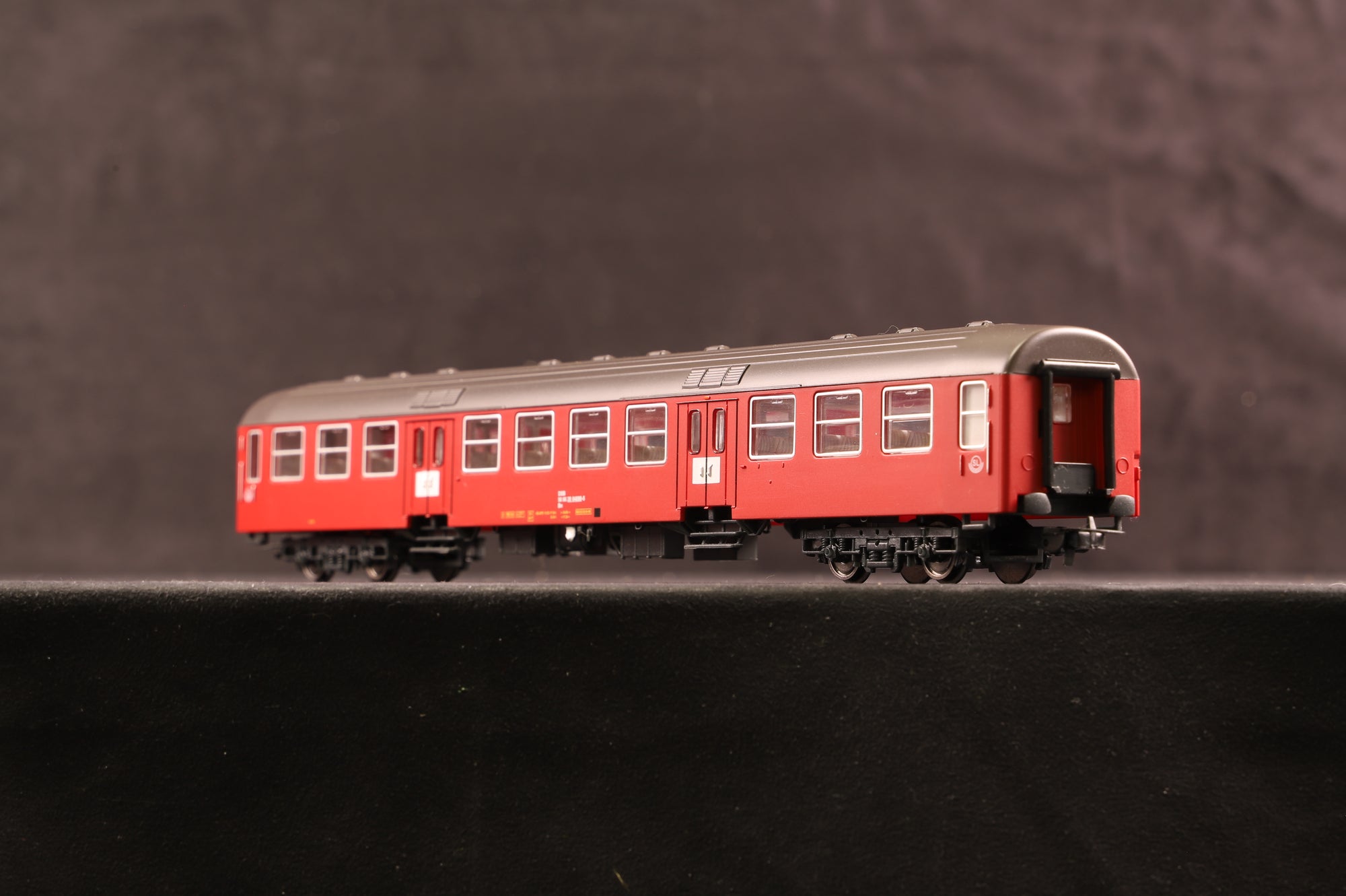 Heris HO Rake Of 4 Ex DSB TOG & TEKNO Coaches