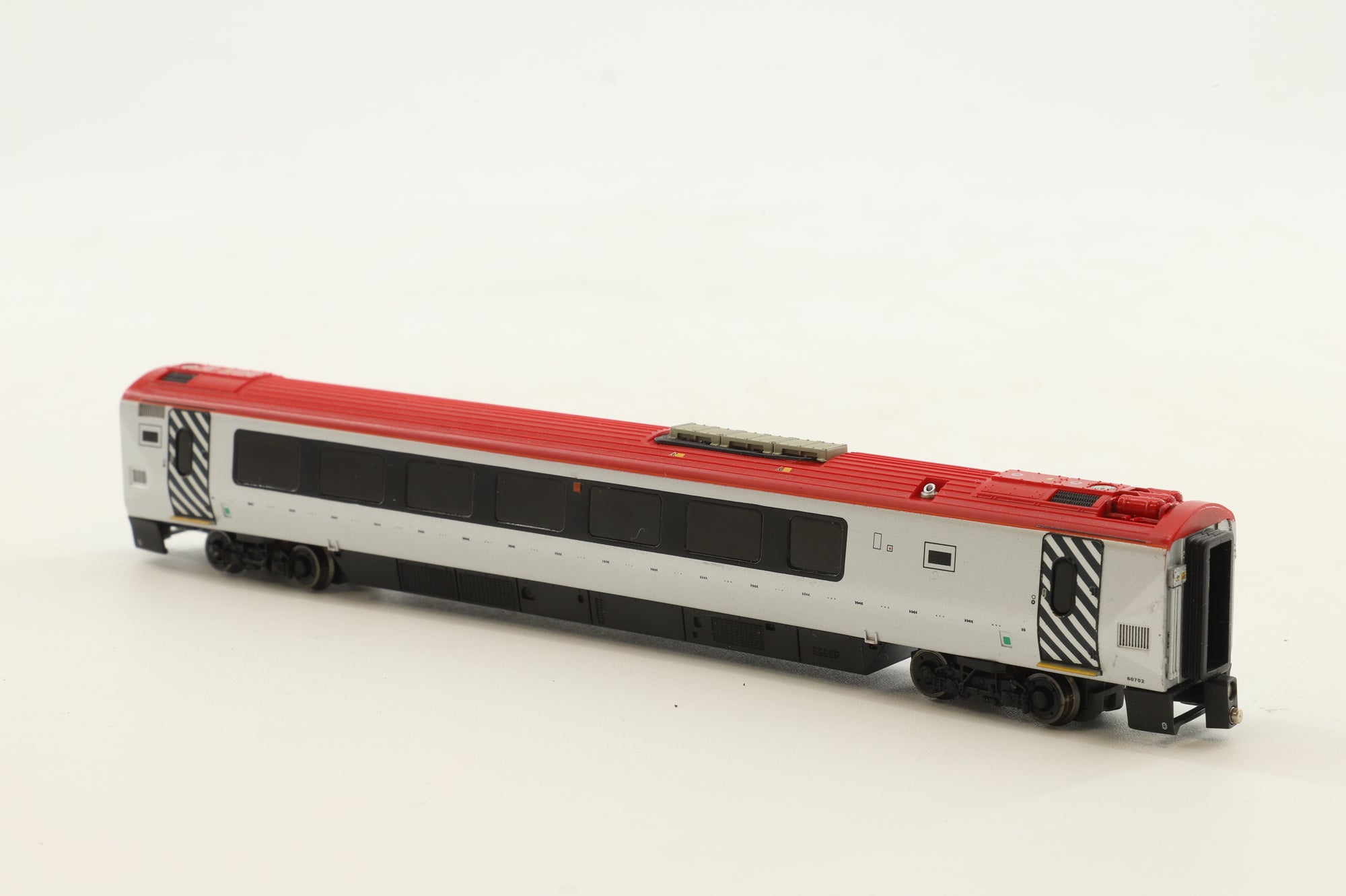 Dapol N ND063F Class 220 '220 034' 4 Car Voyager DMU