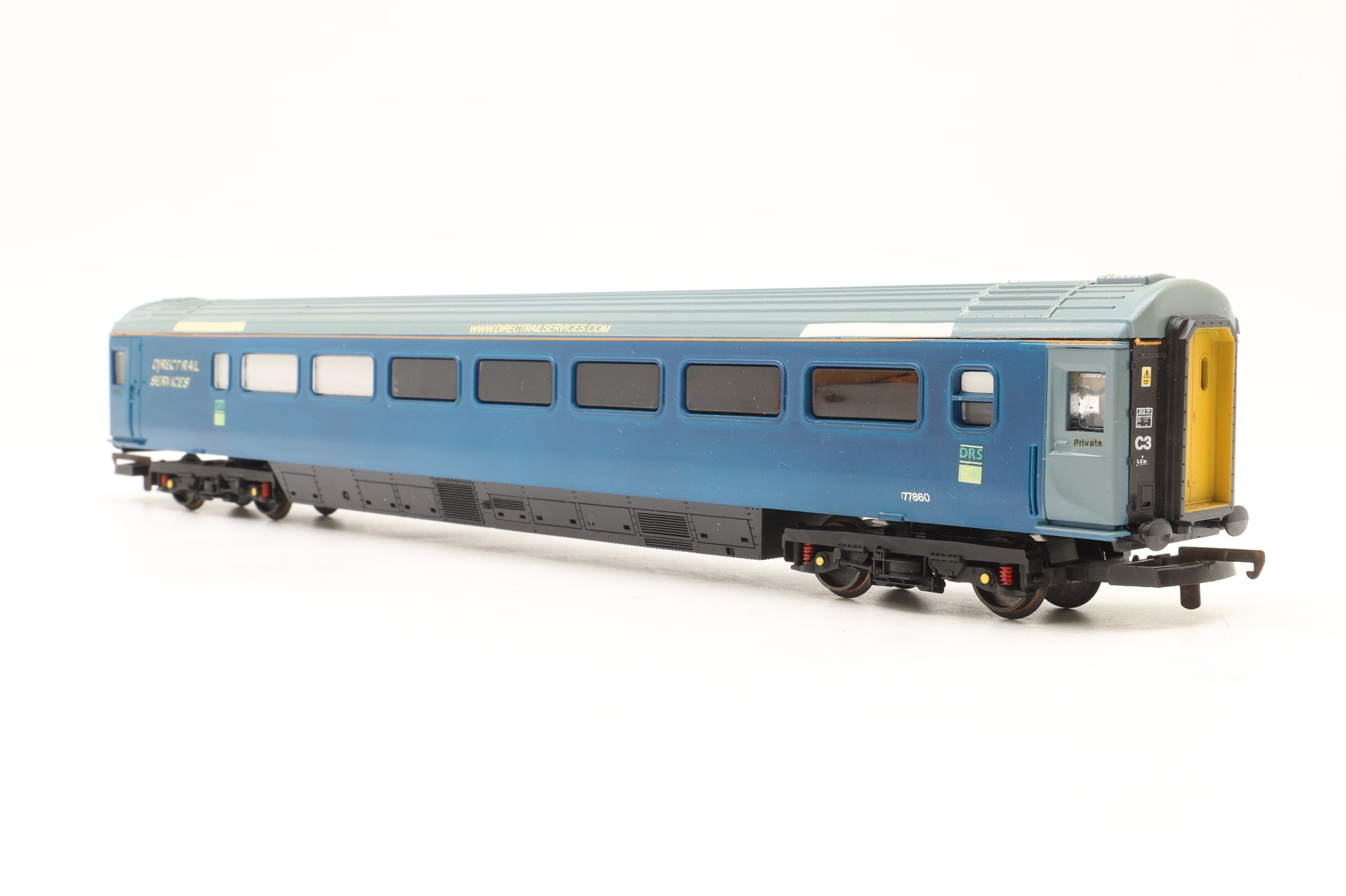 Custom OO Mk3 TF DB975985 in DRS Livery