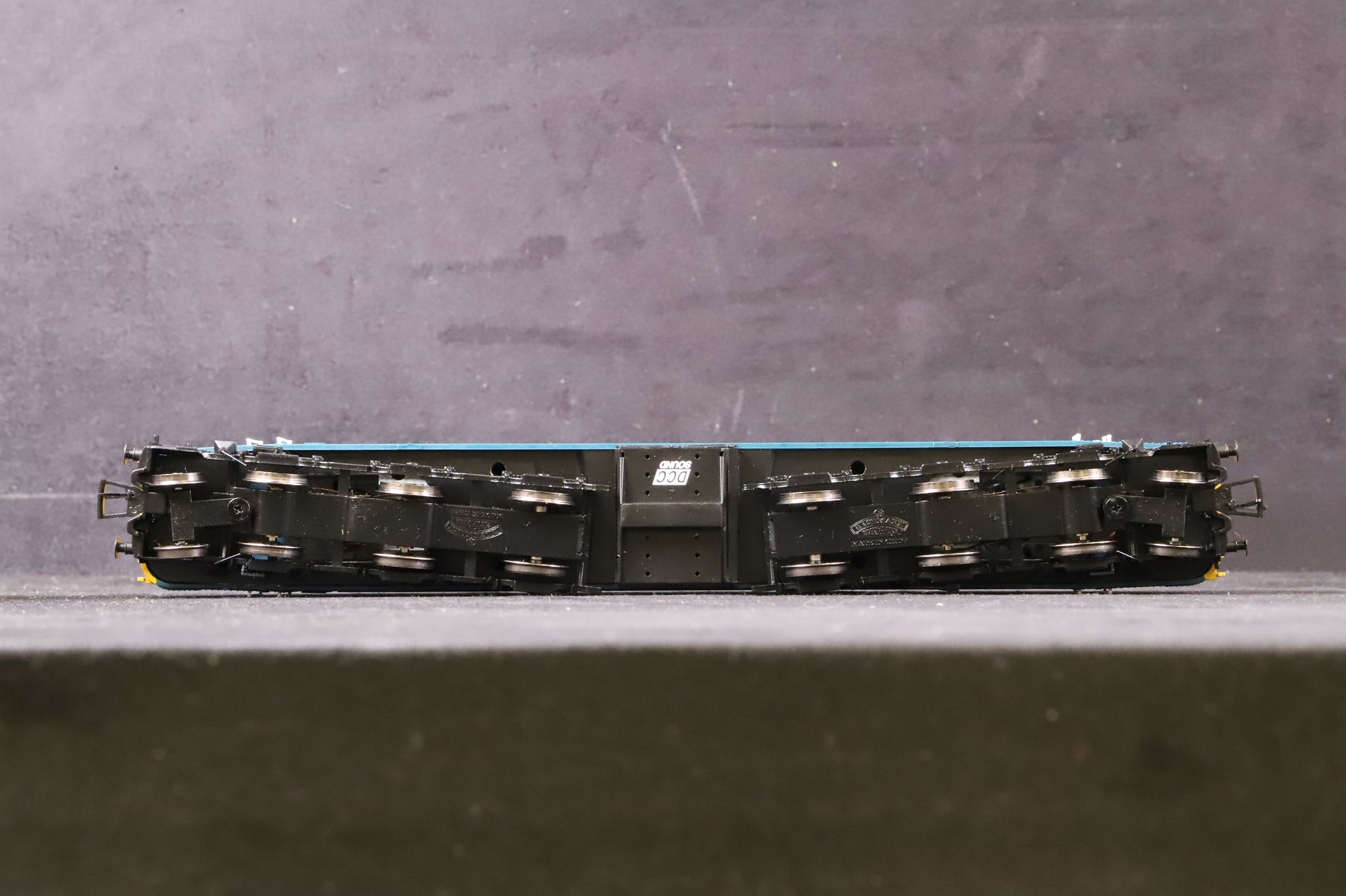 Bachmann OO 32-652DS Class 44 Diesel '44005' BR Blue, DCC Sound