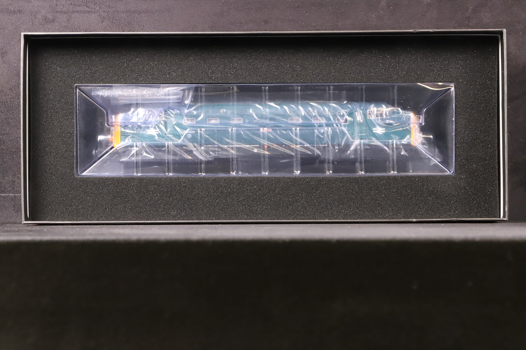 Accurascale OO ACC2795 Class 55 Deltic '55020' BR Blue DCC Sound