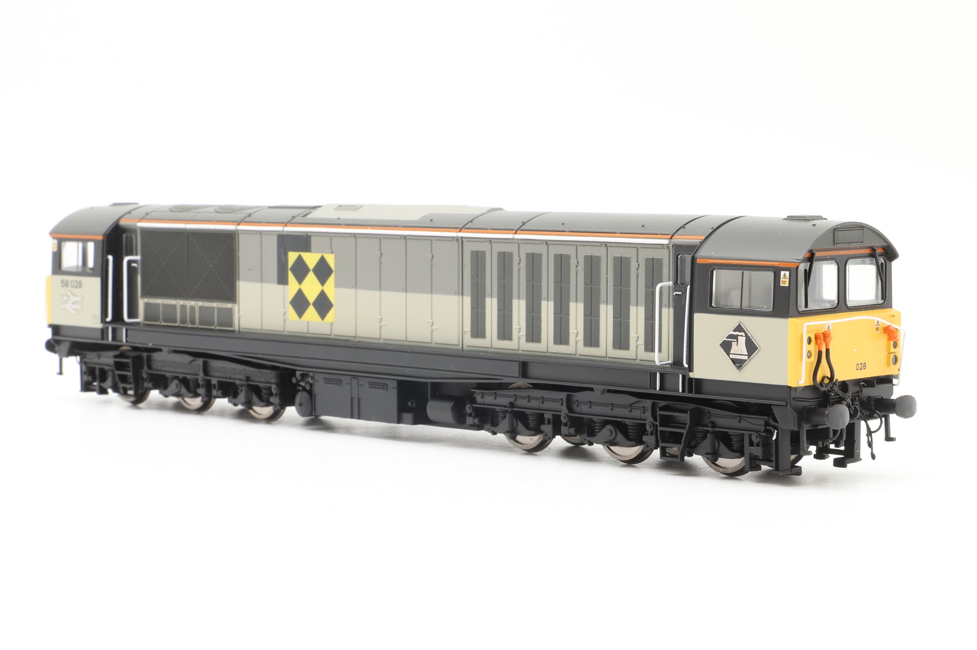 Heljan OO 58261 Class 58 58028 in BR Railfreight Coal Sector Livery