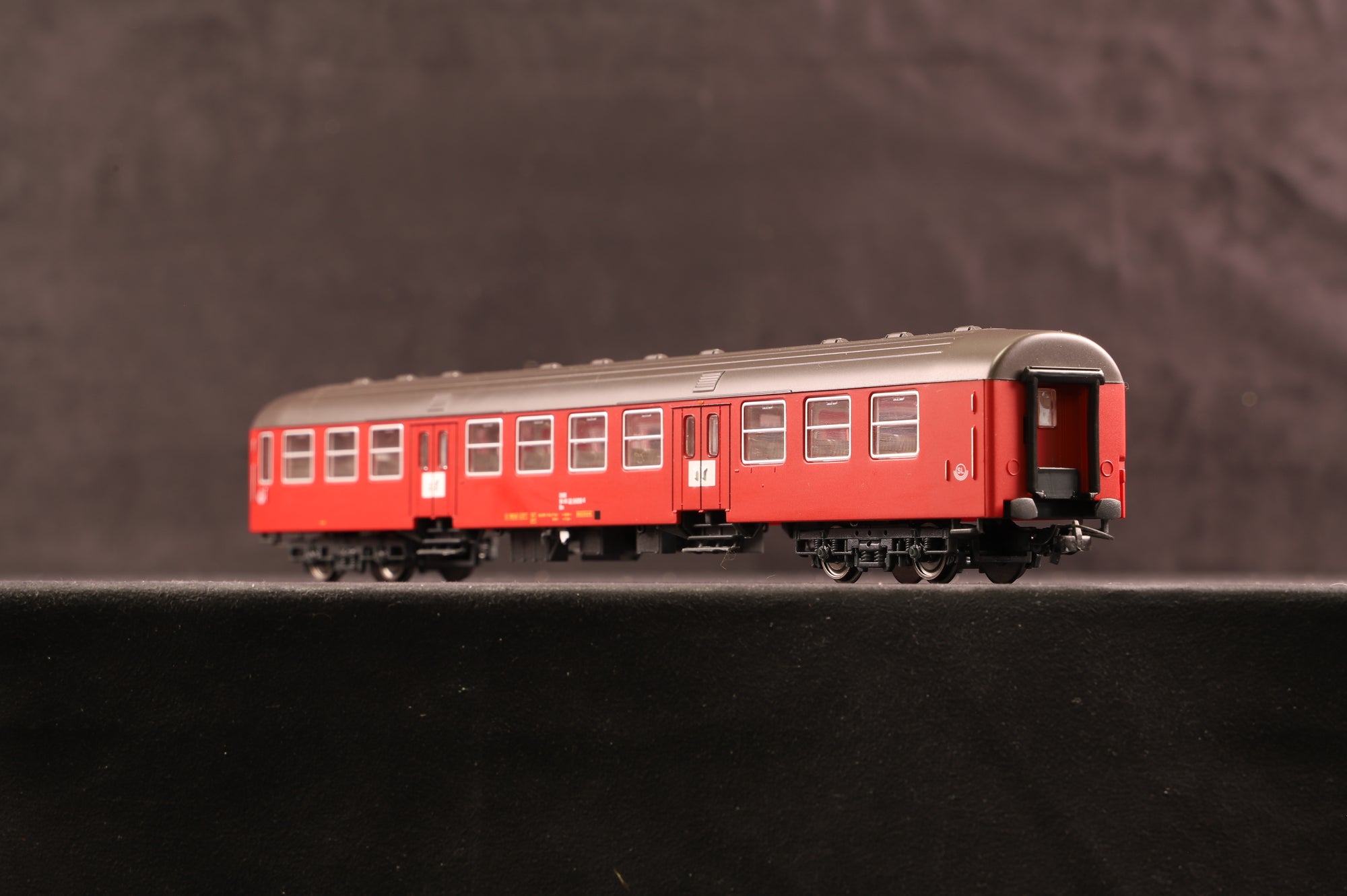 Heris HO Rake Of 4 Ex DSB TOG & TEKNO Coaches