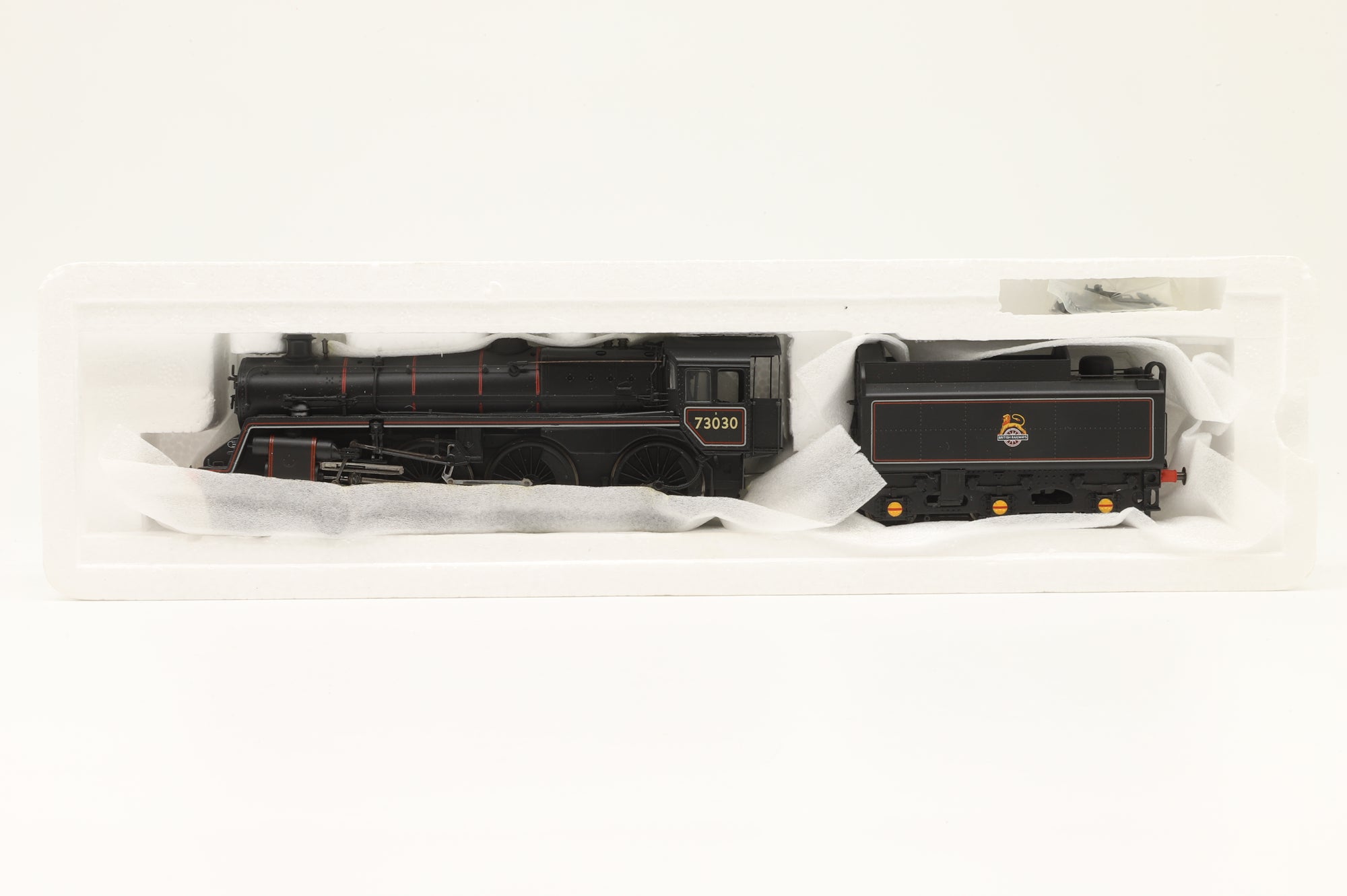 Bachmann OO 32-503 Standard Class 5MT '73030' BR Black E/Emblem BR1 Tender W/H Pump