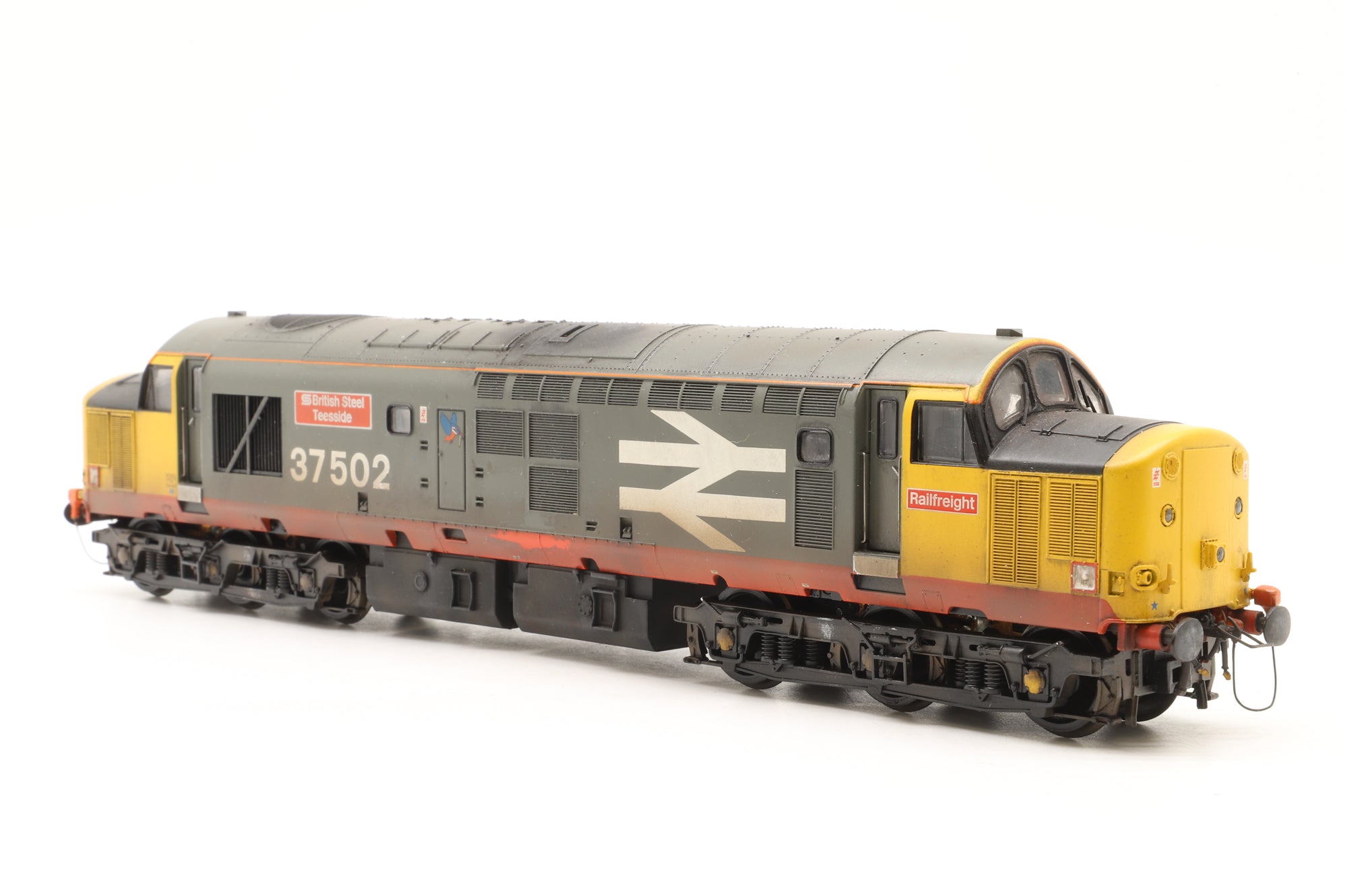 Bachmann OO Class 37 37502 'British Steel Teeside' in BR Railfreight Grey – DCC Sound & Weathered