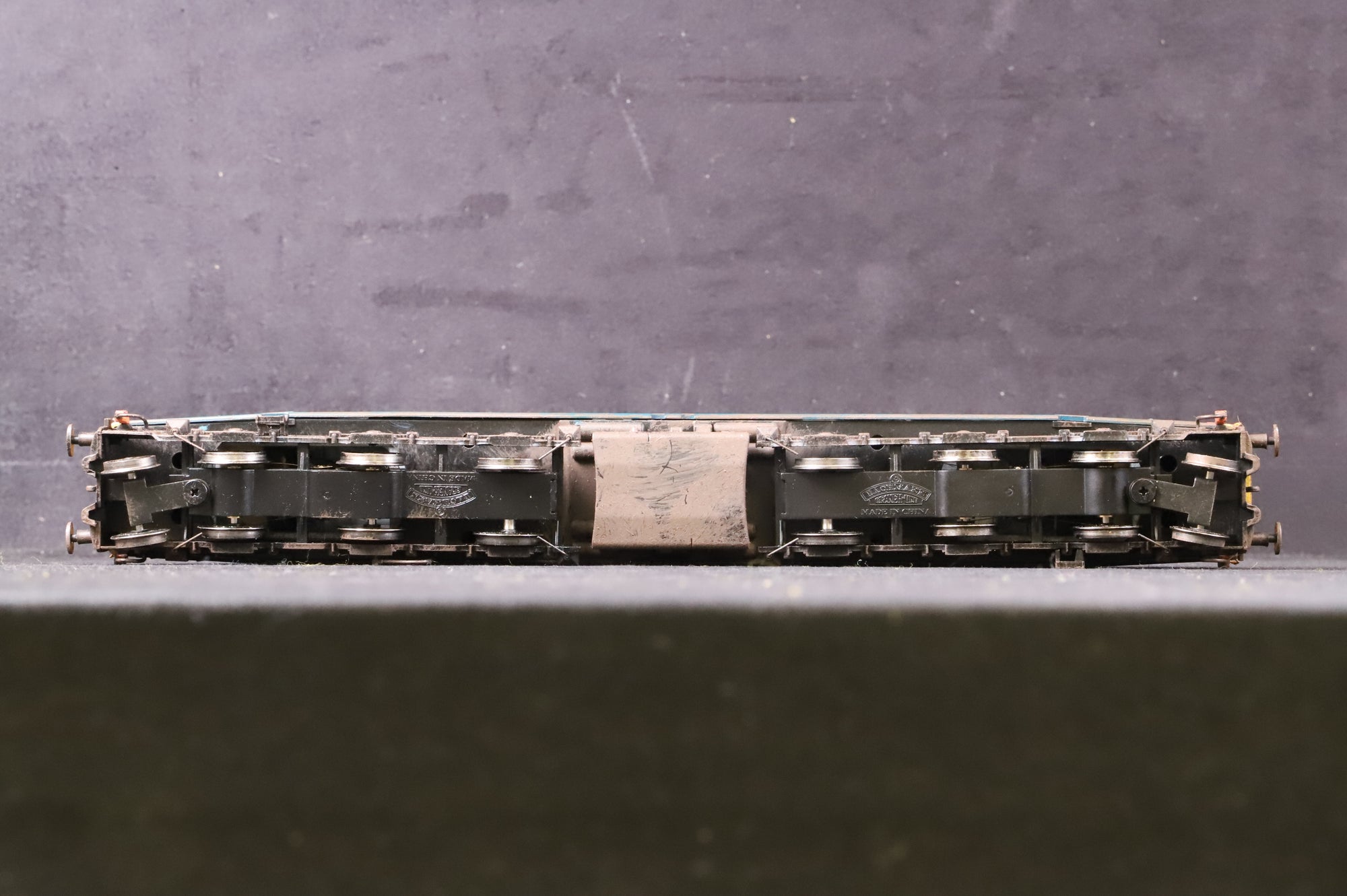 WORKSHOP Bachmann OO Class 40 40025 in BR Blue - Weathered