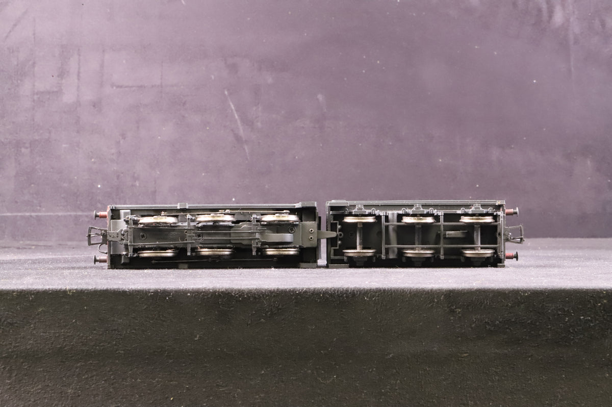 Bachmann OO 32-305 Collett Goods &#39;2217&#39; BR Black E/C Manor Tender Weathered