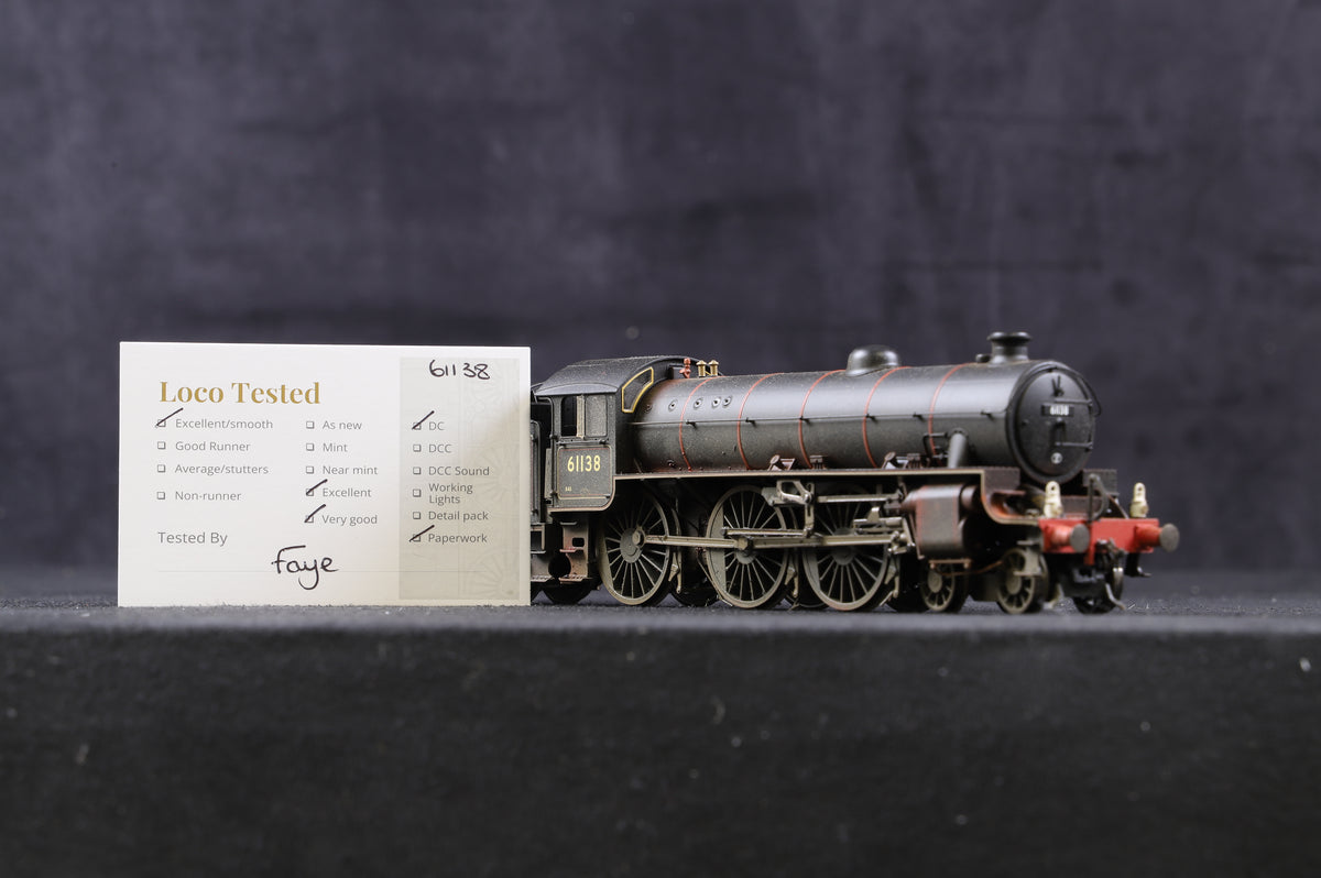 Hornby OO R2999 Class B1 &#39;61138&#39; BR Lined Black E/C, Weathered