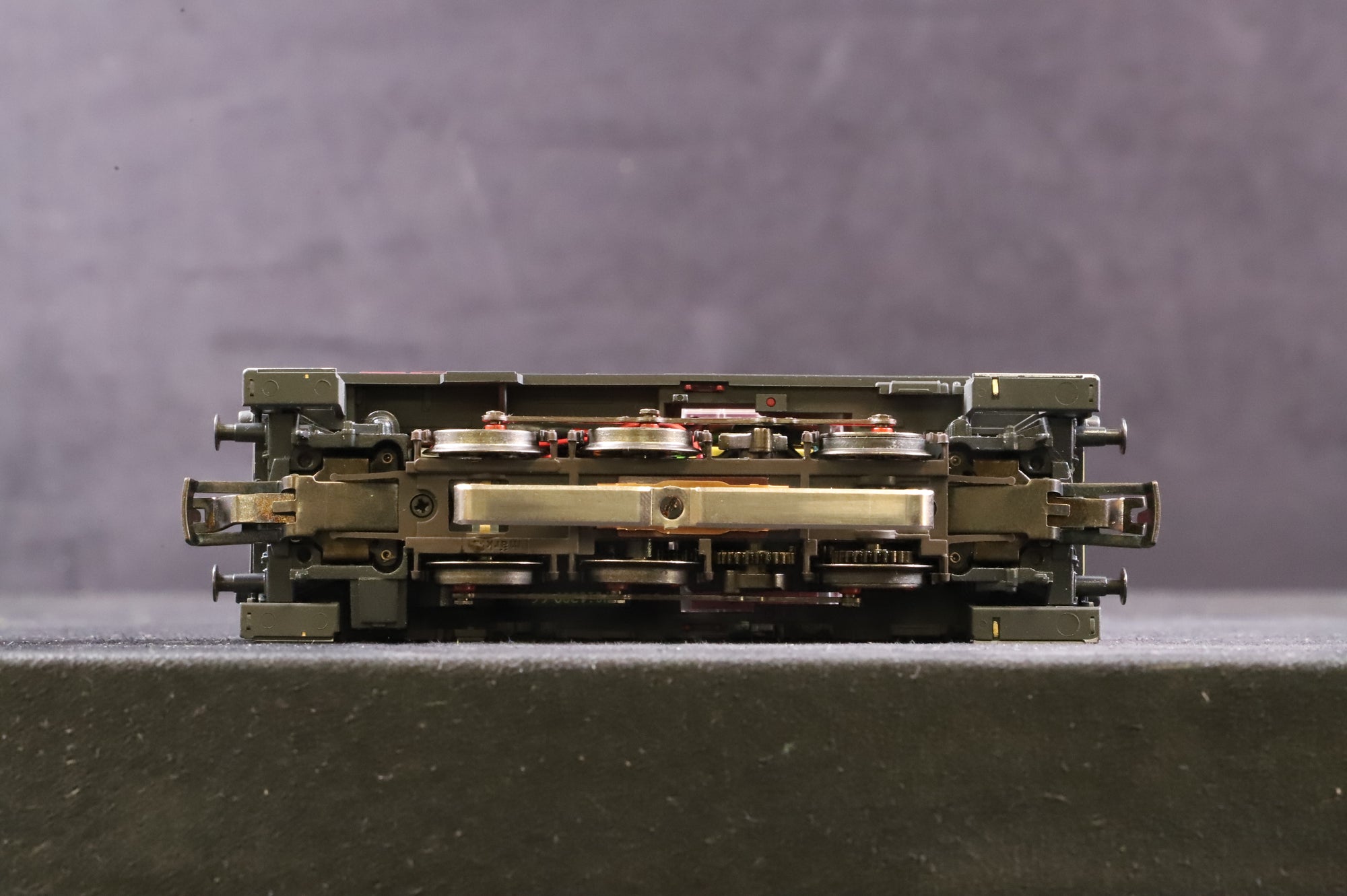 Marklin HO 37655 BR V60 V60107 in Lined DB Crimson - UNTESTED