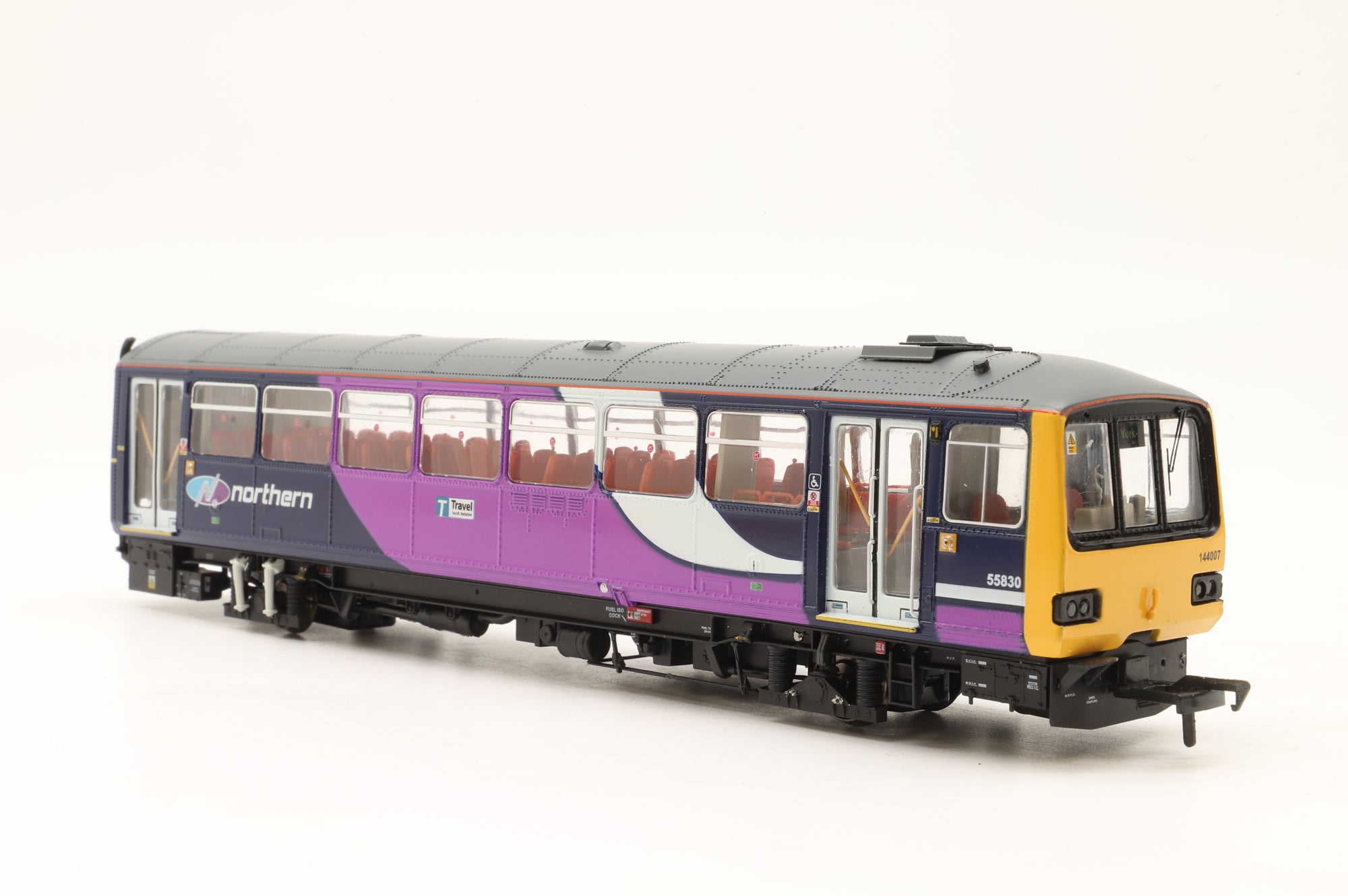 RealTrack OO RT144-112 Class 144 Pacer 2-Car DMU in Northern Livery