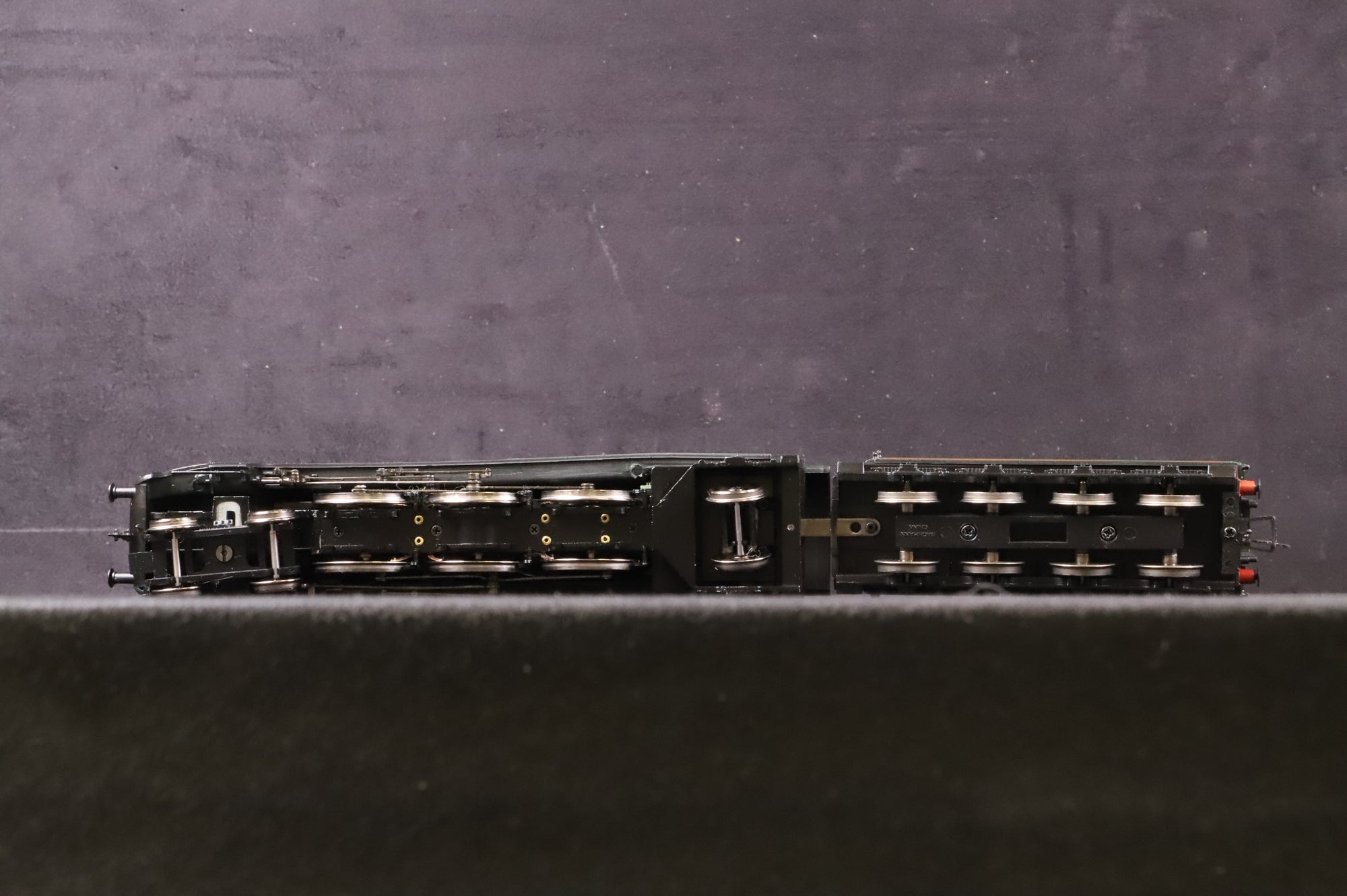 Bachmann OO 31-967 Class A4 '60010' 'Dominion Of Canada' BR Green L/C DCC Fitted