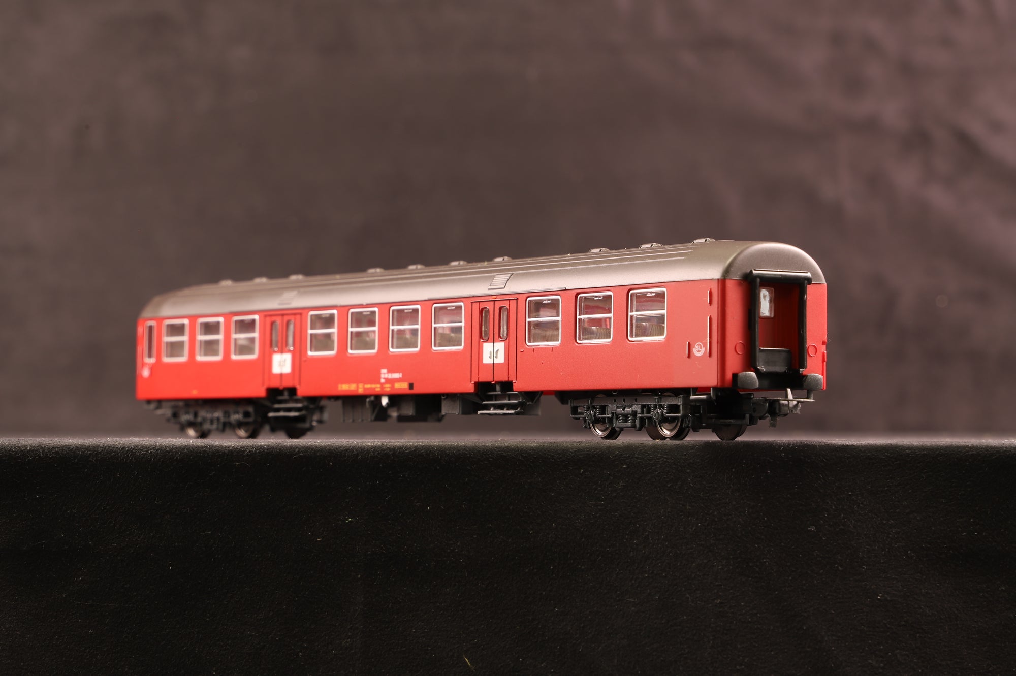 Heris HO Rake Of 4 Ex DSB TOG & TEKNO Coaches