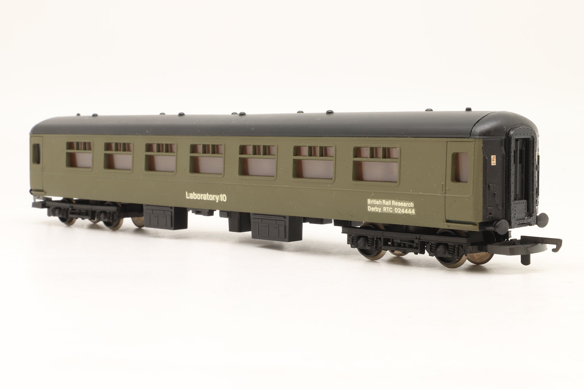 Custom OO Mk2 SK 'Laboratory 10' in BR Departmental/RTC Olive