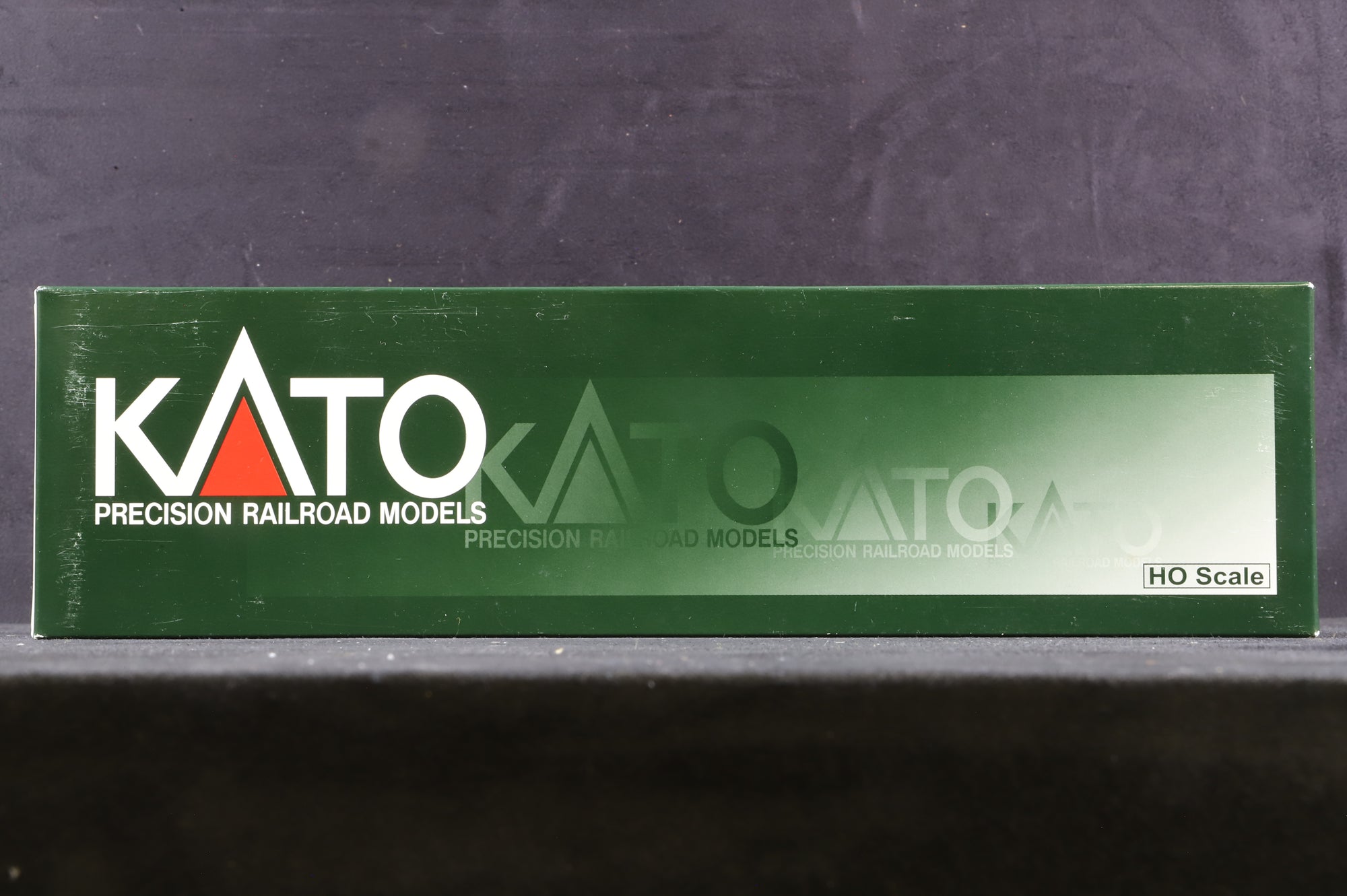 Kato HO 37-6475 GW AC4400CW CP Golden Beaver '9608' Diesel Locomotive DCC Sound