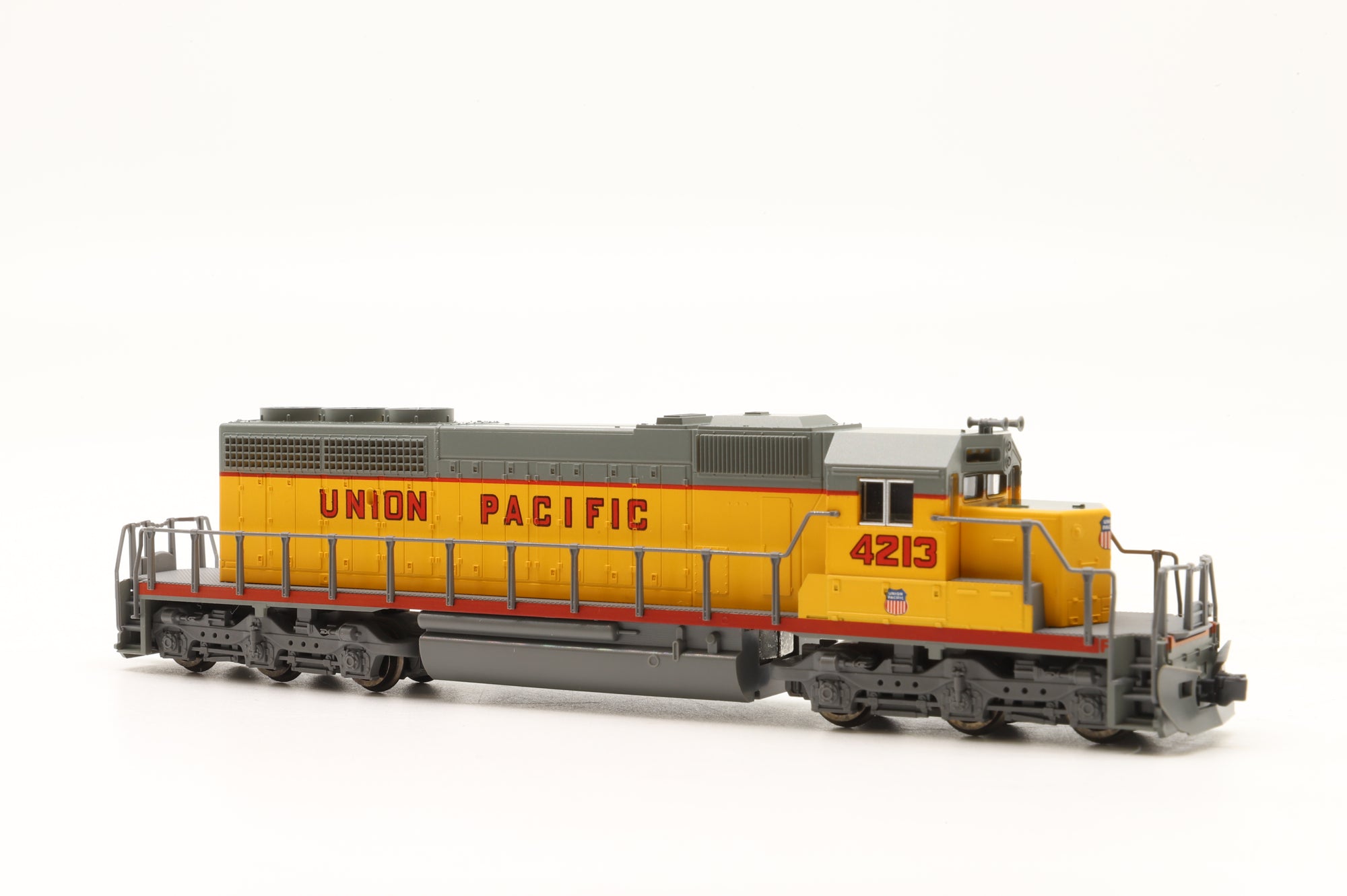 Kato N 176-4706 SD40-2 (Early) 4213 in UP Livery