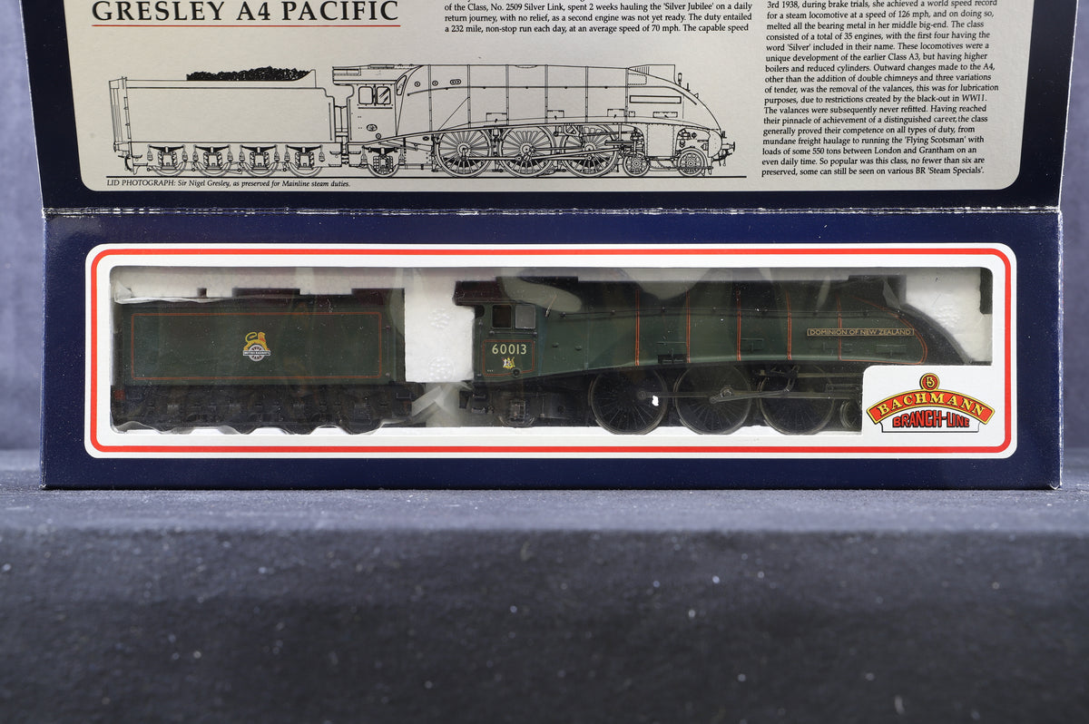 Bachmann OO 31-955 Class A4 4-6-2 60013 &#39;Dominion of New Zealand&#39; in BR Green with Early Emblem