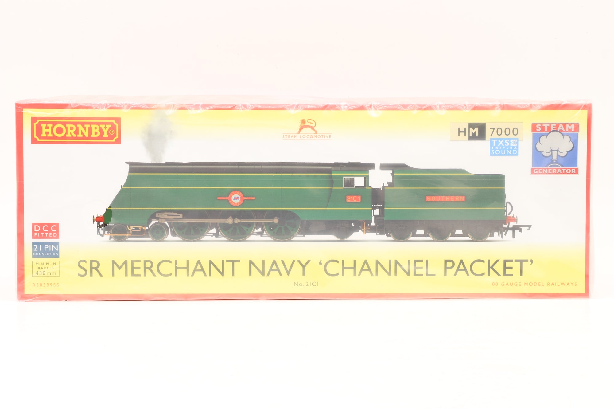 Hornby OO R30399SS SR Merchant Navy Class '21C1' 'Channel Packet' DCC Sound With Steam Generator