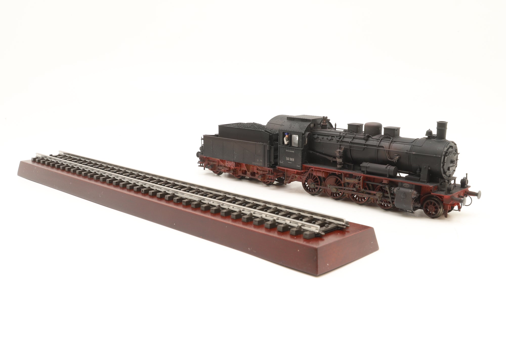 Marklin HO 37516 DRG Class 25.2-8, Weathered, 3-Rail, MFX Sound