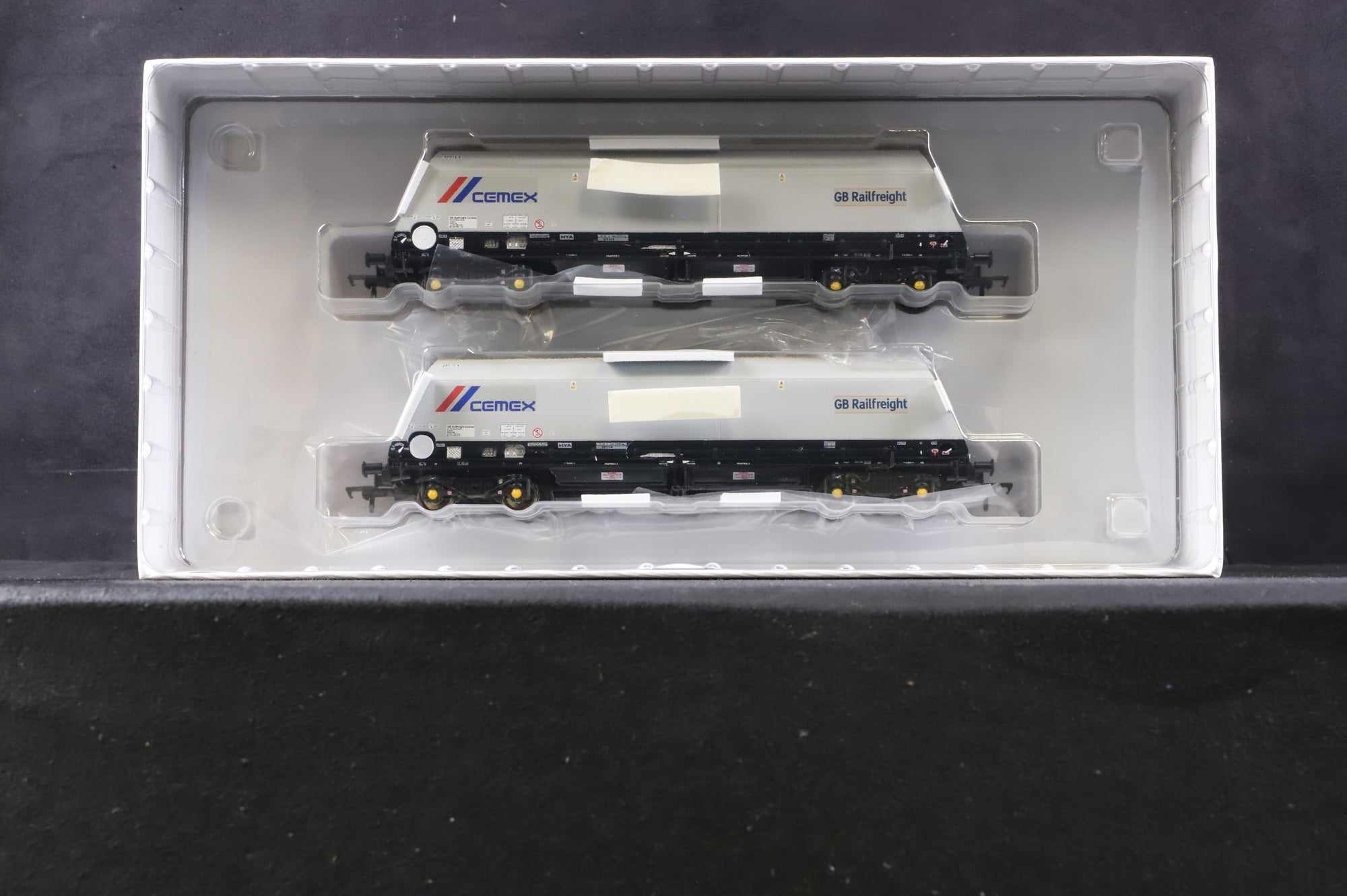Accurascale OO ACC2642CEM3 Twin Pack of HYA Aggregate Wagons in GBRf/CEMEX/VTG Livery