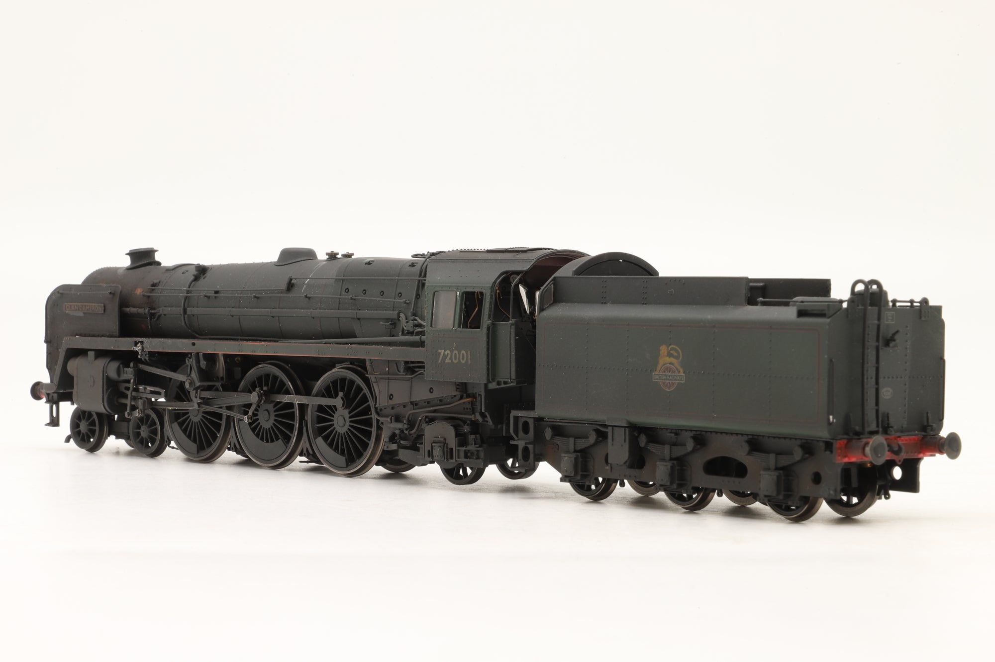 Hornby OO Clan Class '72001' 'Clan Cameron' BR Green E/C Weathered & Renumbered DCC Sound