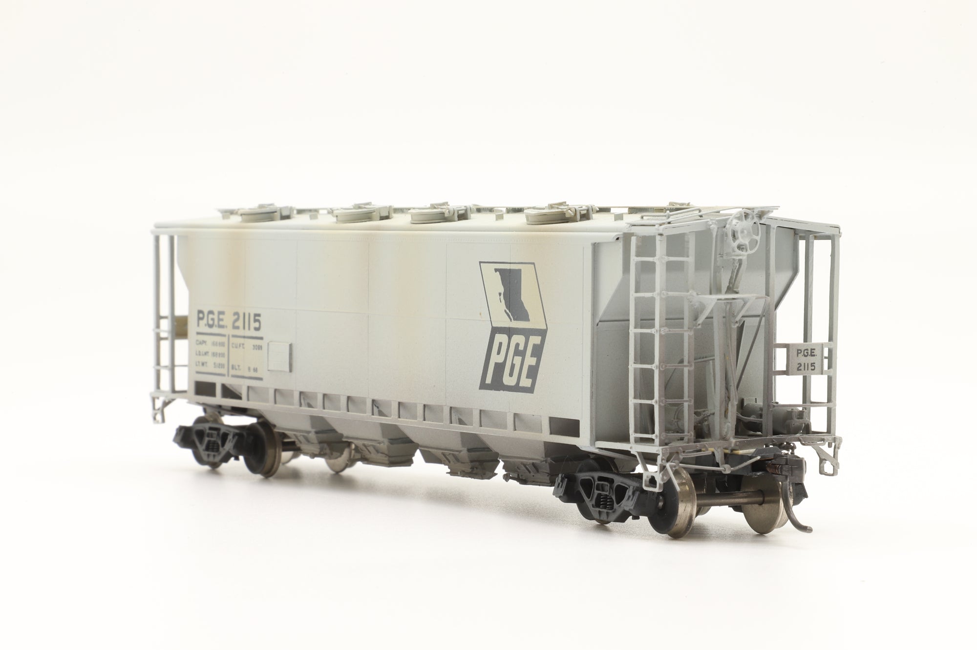 Overland Models Inc. HO Brass OMI-3218 P.G.E Slab Side Covered Hopper '2115' Weathered