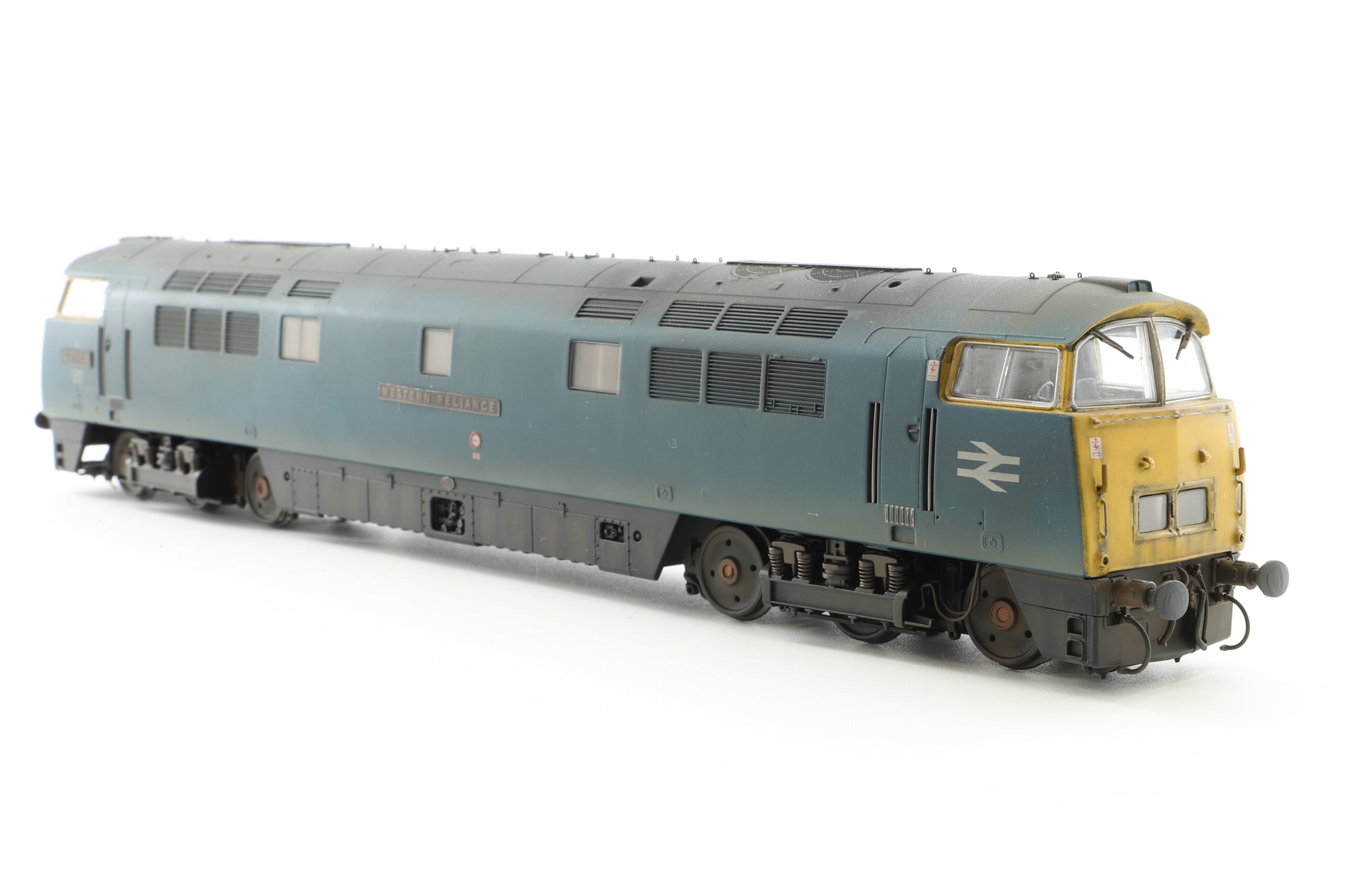 Dapol OO D1003W Class 52 'D1068' BR Blue, Weathered, Western Reliance, Full Yellow Ends, Ltd Ed 120/250