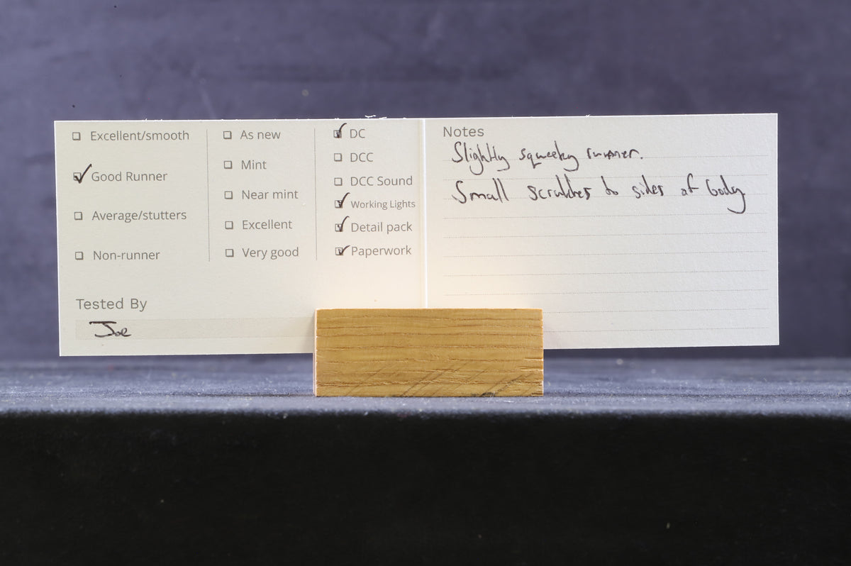 Heljan OO 4601 Class 47 &#39;47806&#39; Virgin Red