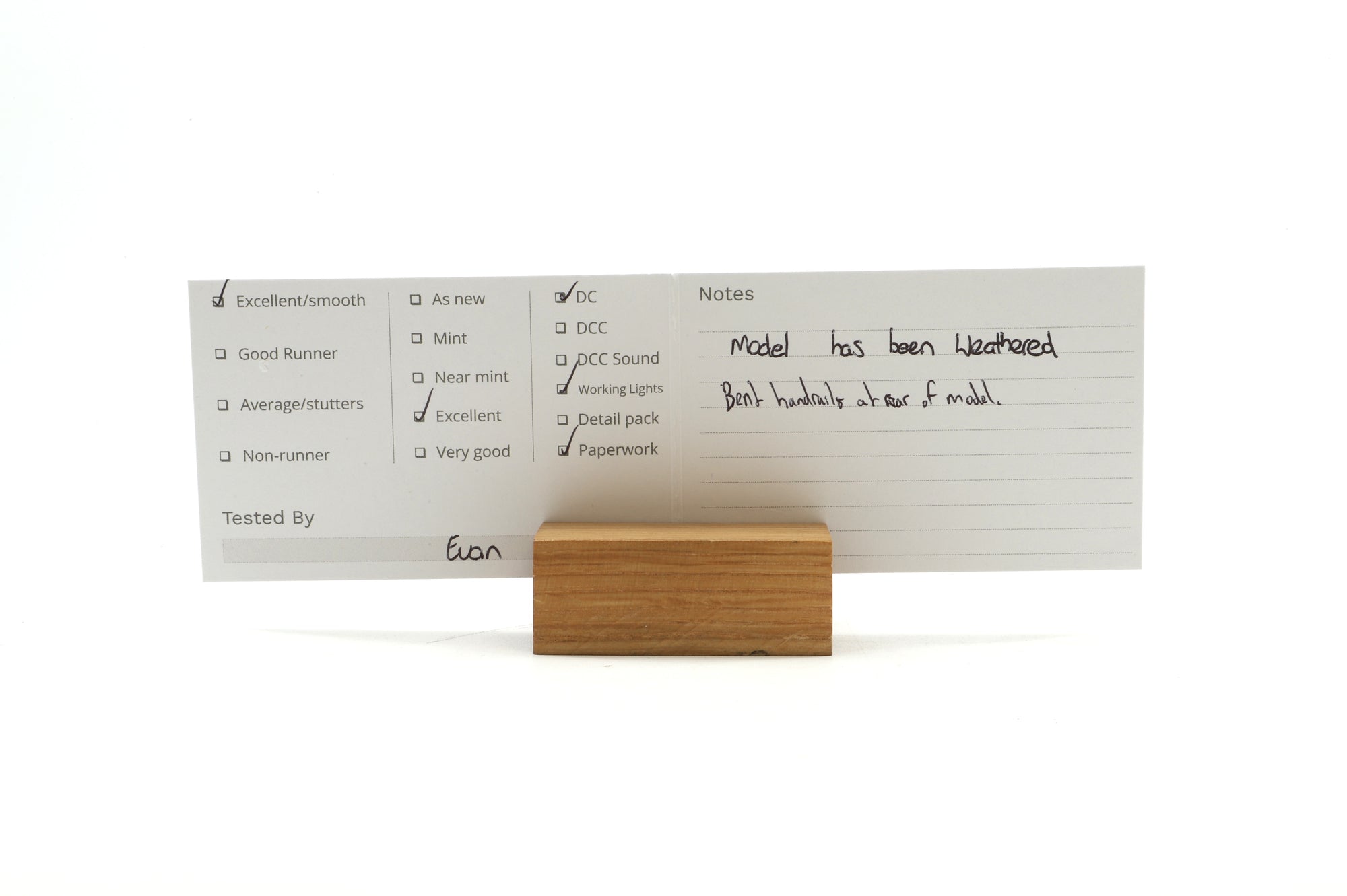 Kato HO 37-6481 EMD SD38-2 Duluth, Missabe & Iron Range '215', Weathered