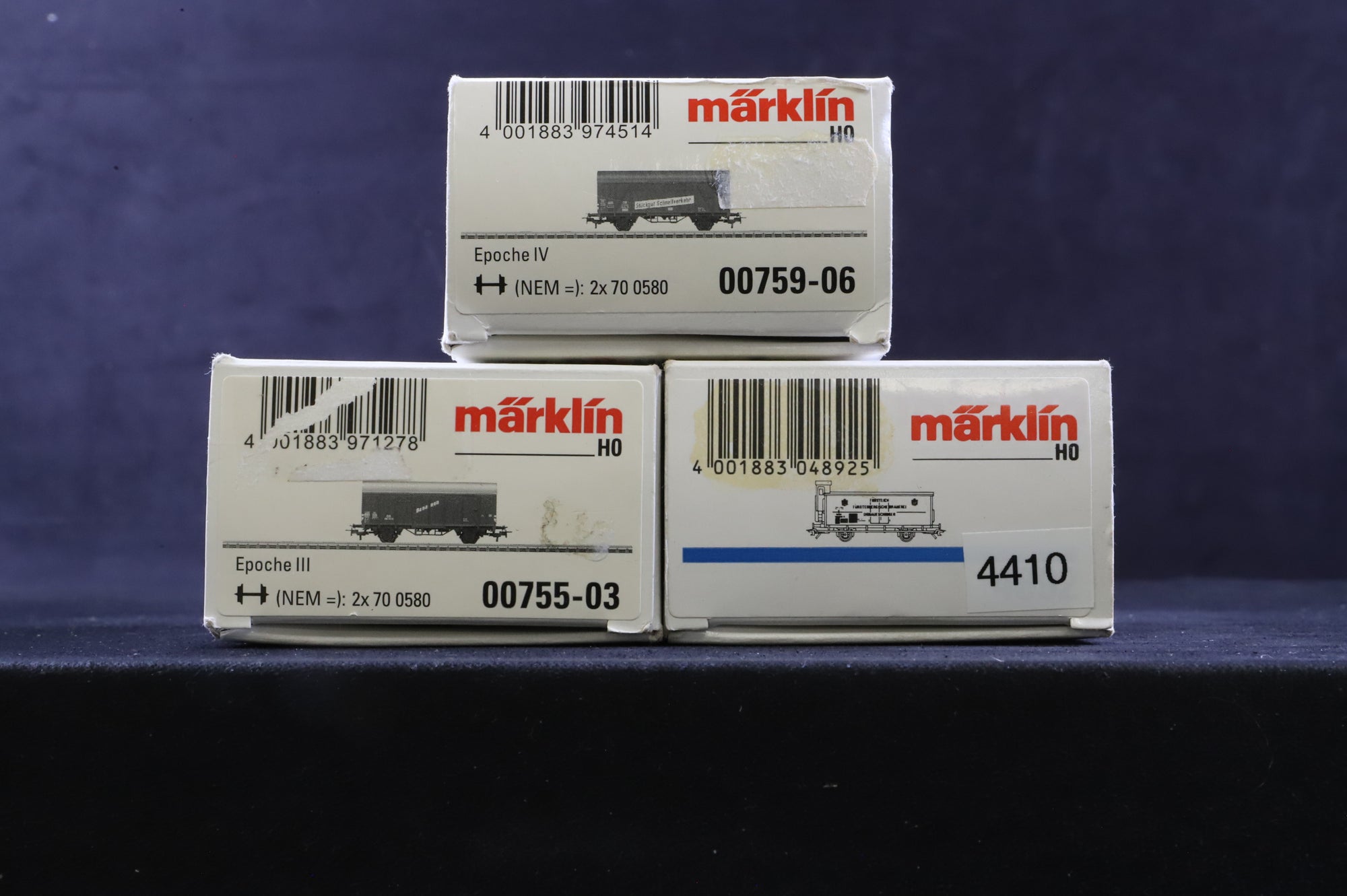 Marklin HO Rake of 3 Assorted Brown DB Box Vans