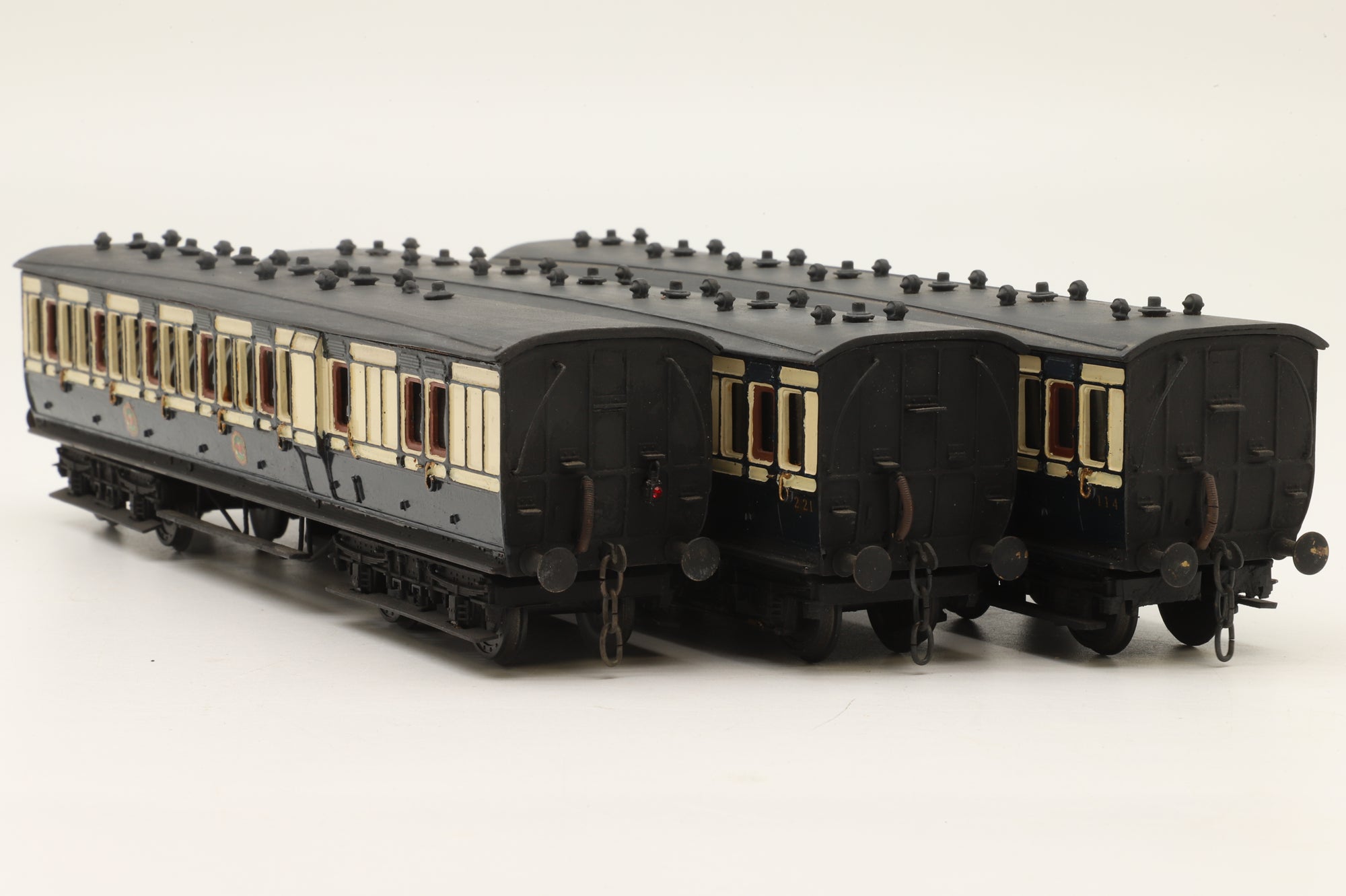 WORKSHOP Kit Built OO Rake Of 3 Furness Railway Coaches Blue & Cream