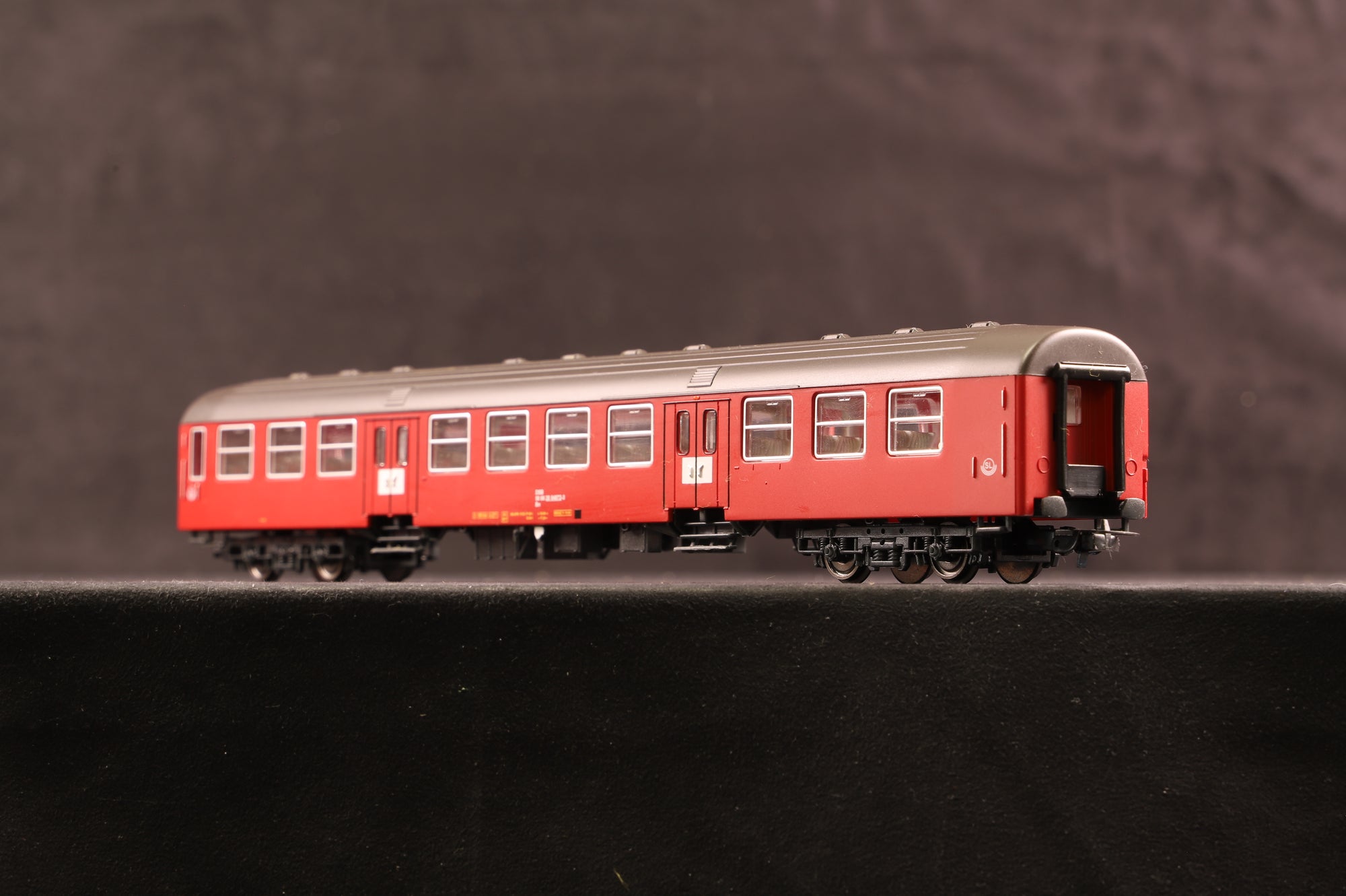 Heris HO Rake Of 4 Ex DSB TOG & TEKNO Coaches