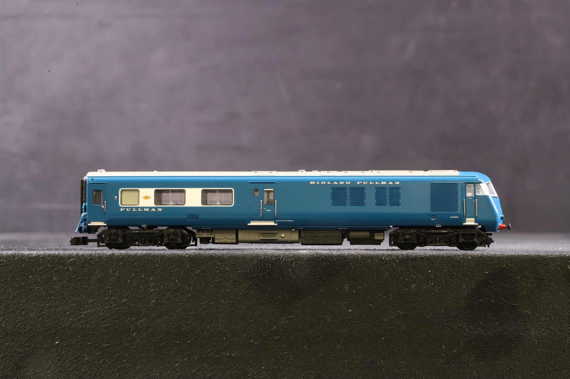 Graham Farish N 6 Car Midland Pullman Incorrect Coach Configuration