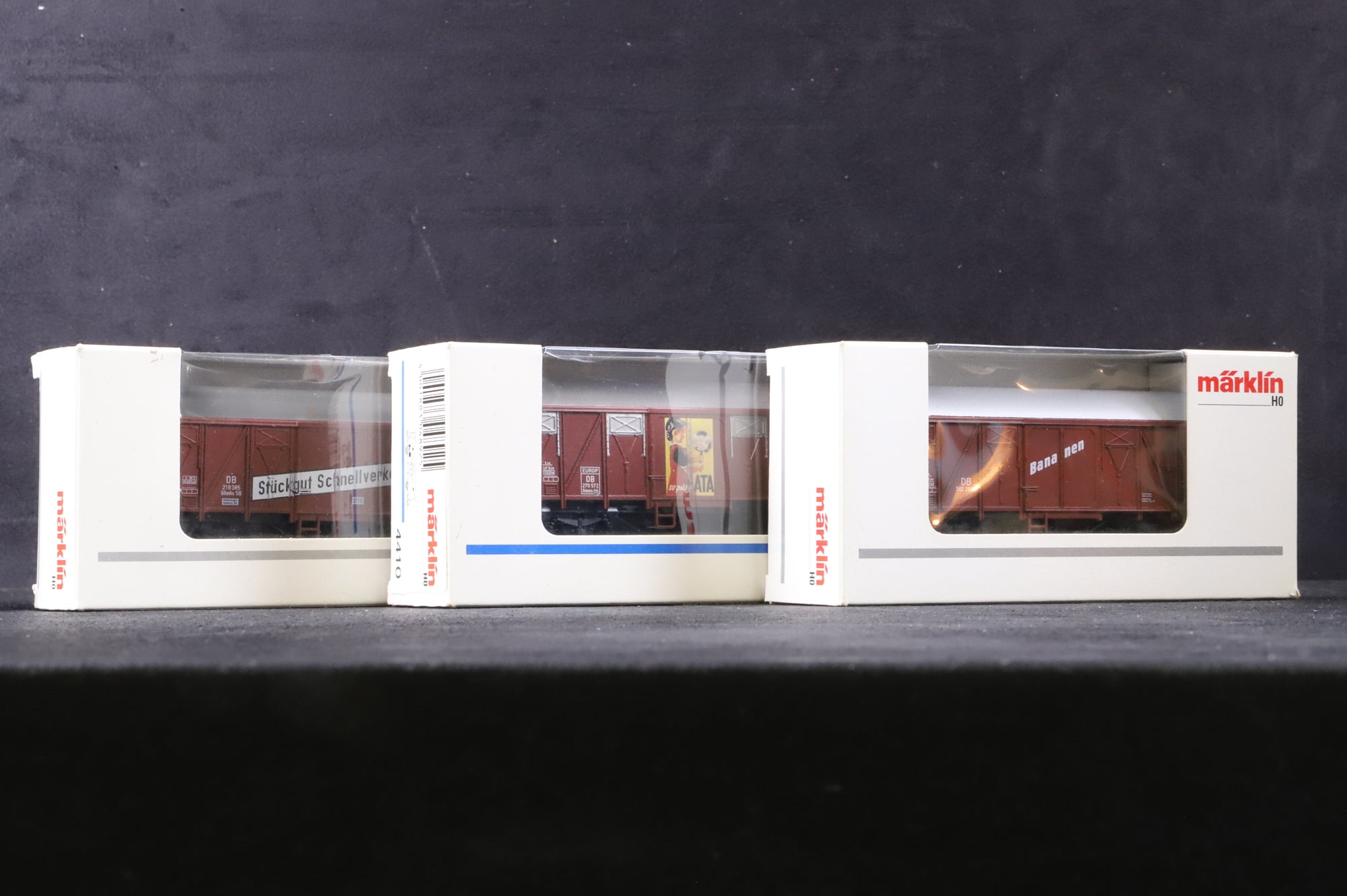 Marklin HO Rake of 3 Assorted Brown DB Box Vans