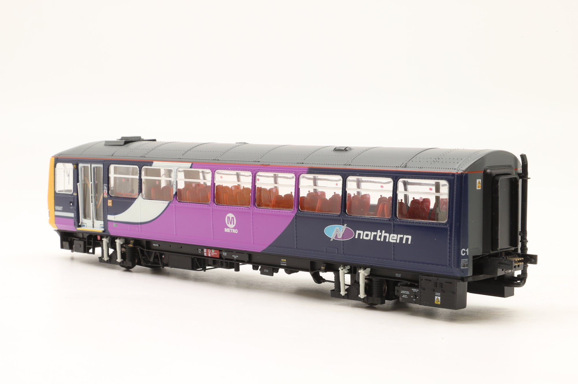 RealTrack OO RT144-112 Class 144 Pacer 2-Car DMU in Northern Livery