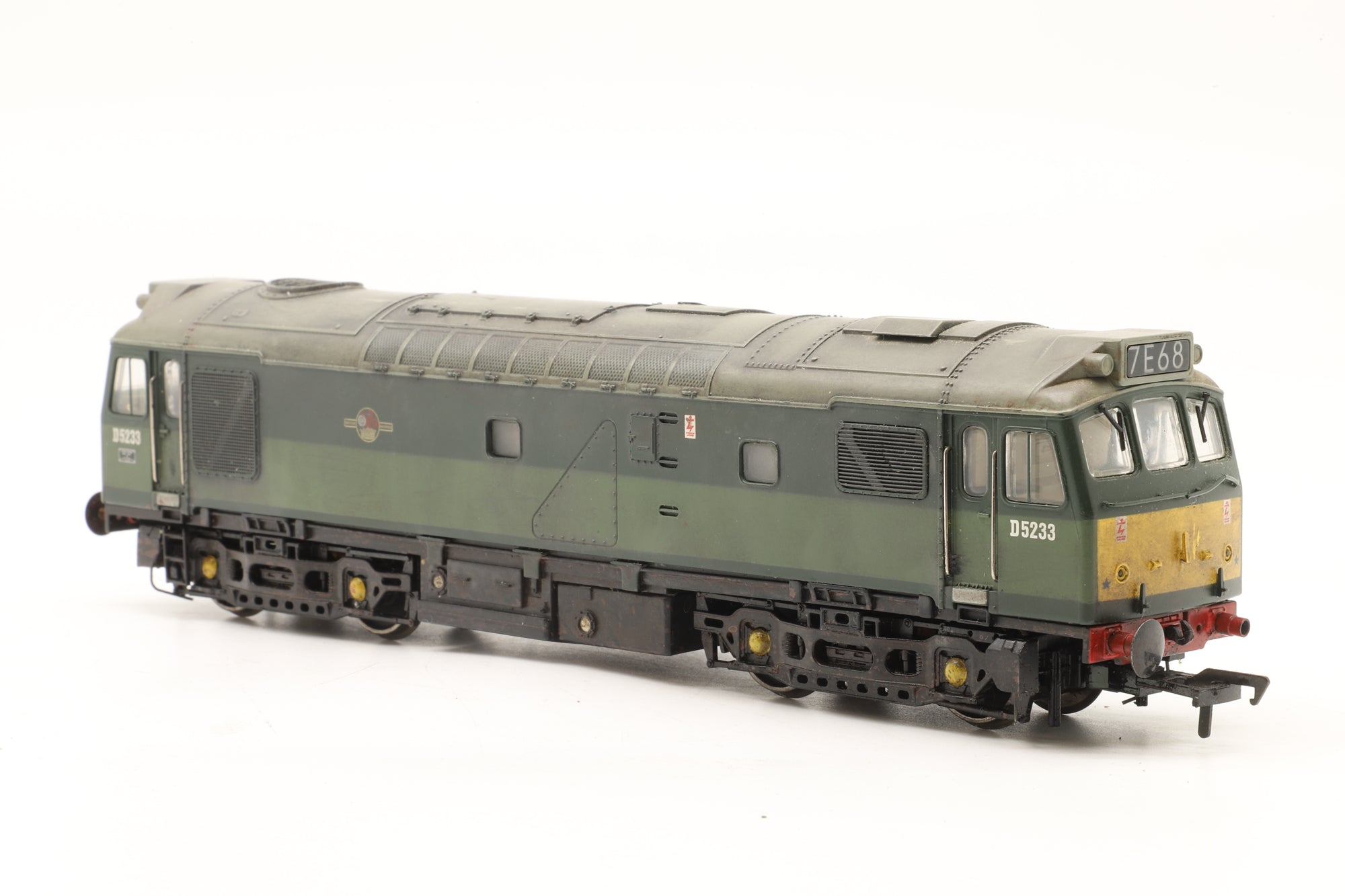 WORKSHOP Bachmann OO Class 25/2 Two Tone BR Green w/Roof Headcode Weathered DCC Fitted