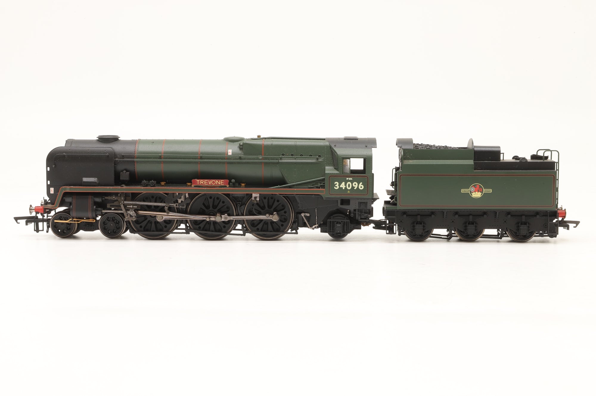 Hornby OO West Country Class 34096 'Trevone' in Lined BR Green w/ Late Crests