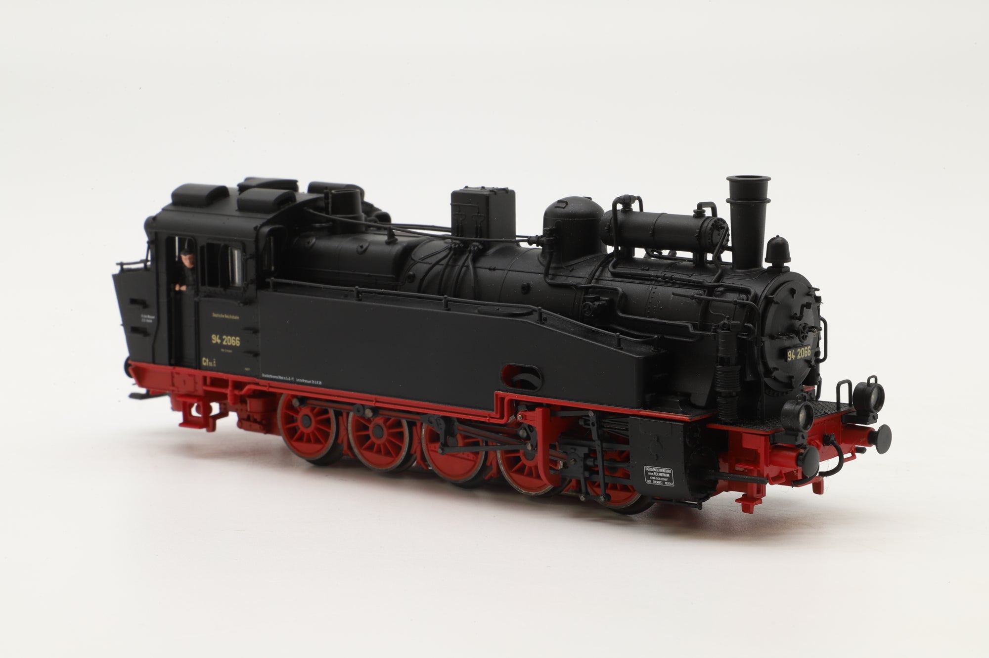 Piko HO 50262 BR 94 Steam Locomotive DCC Fitted 3 Rail