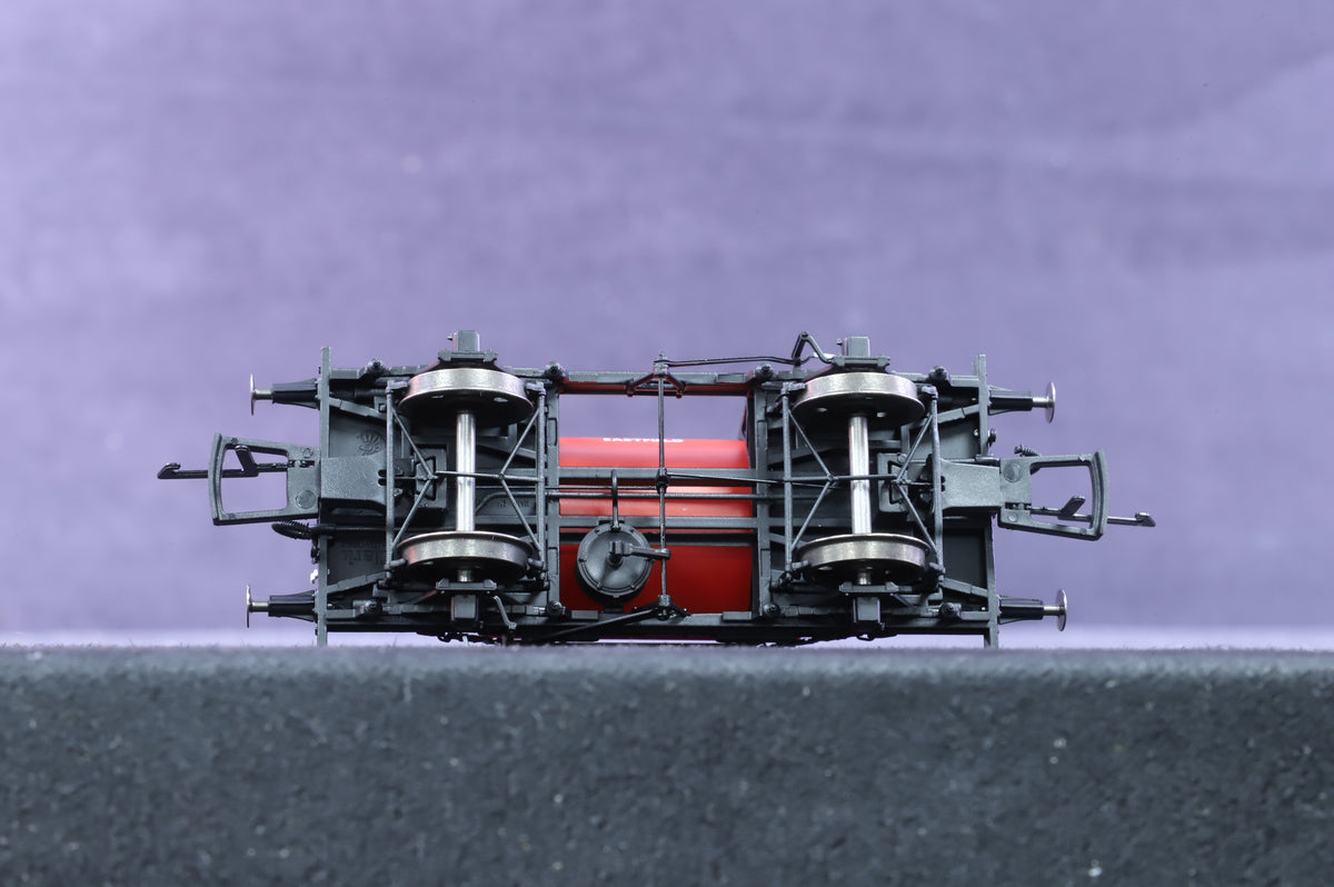 Clark Railworks OO Gauge C3024 Demountable Tank Wagon &#39;ADB749030&#39;, British Railways/Eastfield