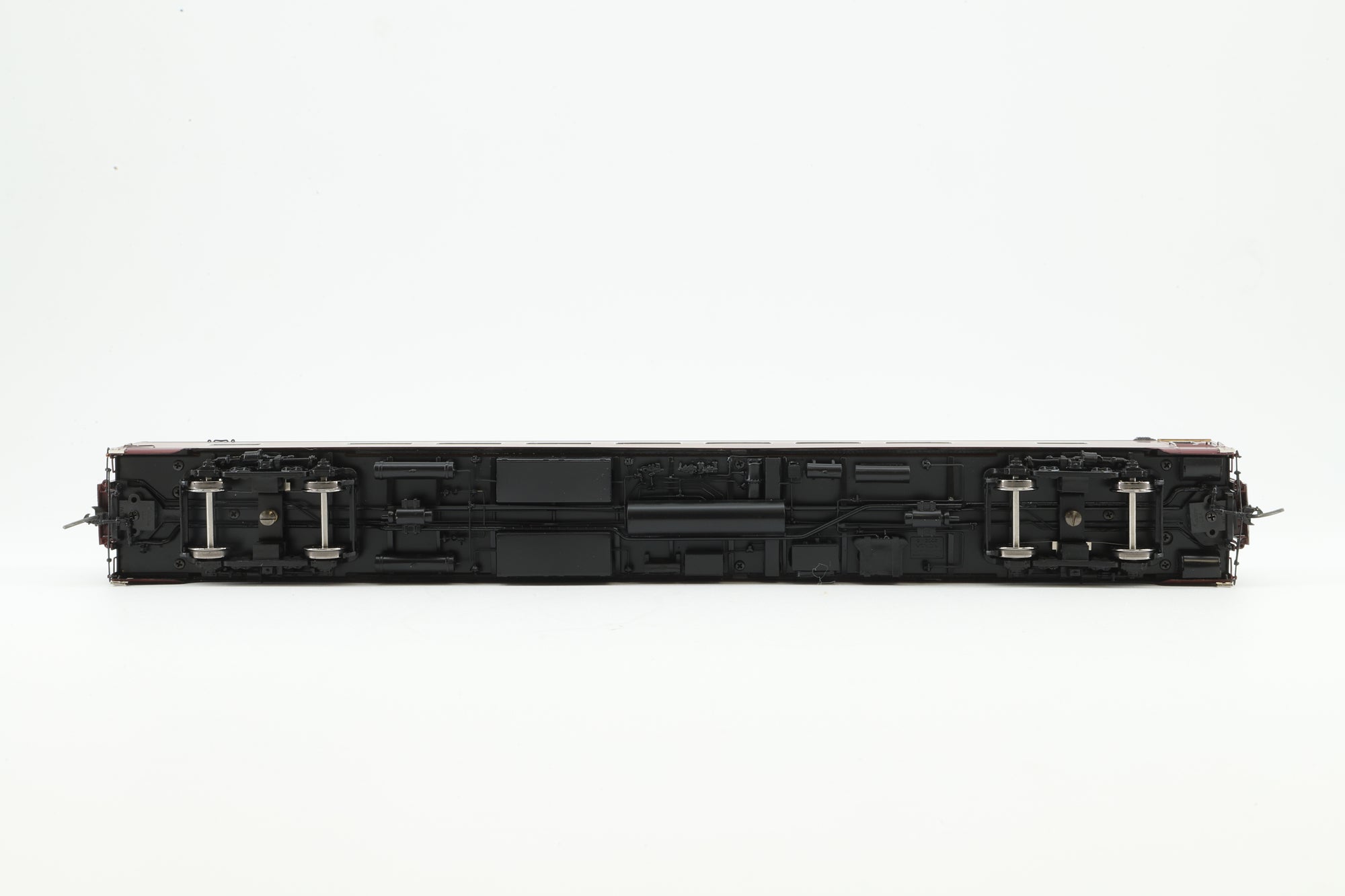 Overland Models HO Brass OMI-4315.2 P3 Coach No.531 in N&W 'Powhatan Arrow' Livery