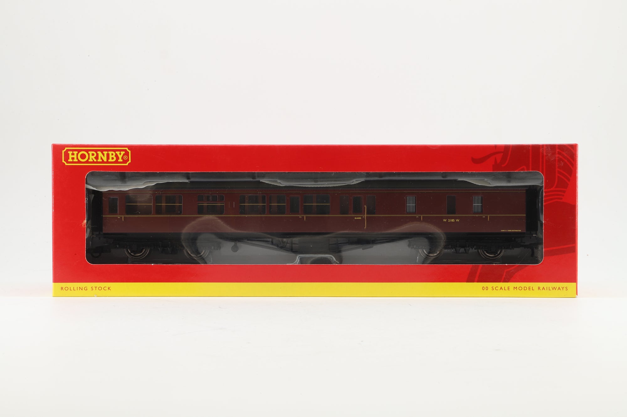 Hornby OO Pair of BR Hawksworth Brake Coaches, R4409 & 11A