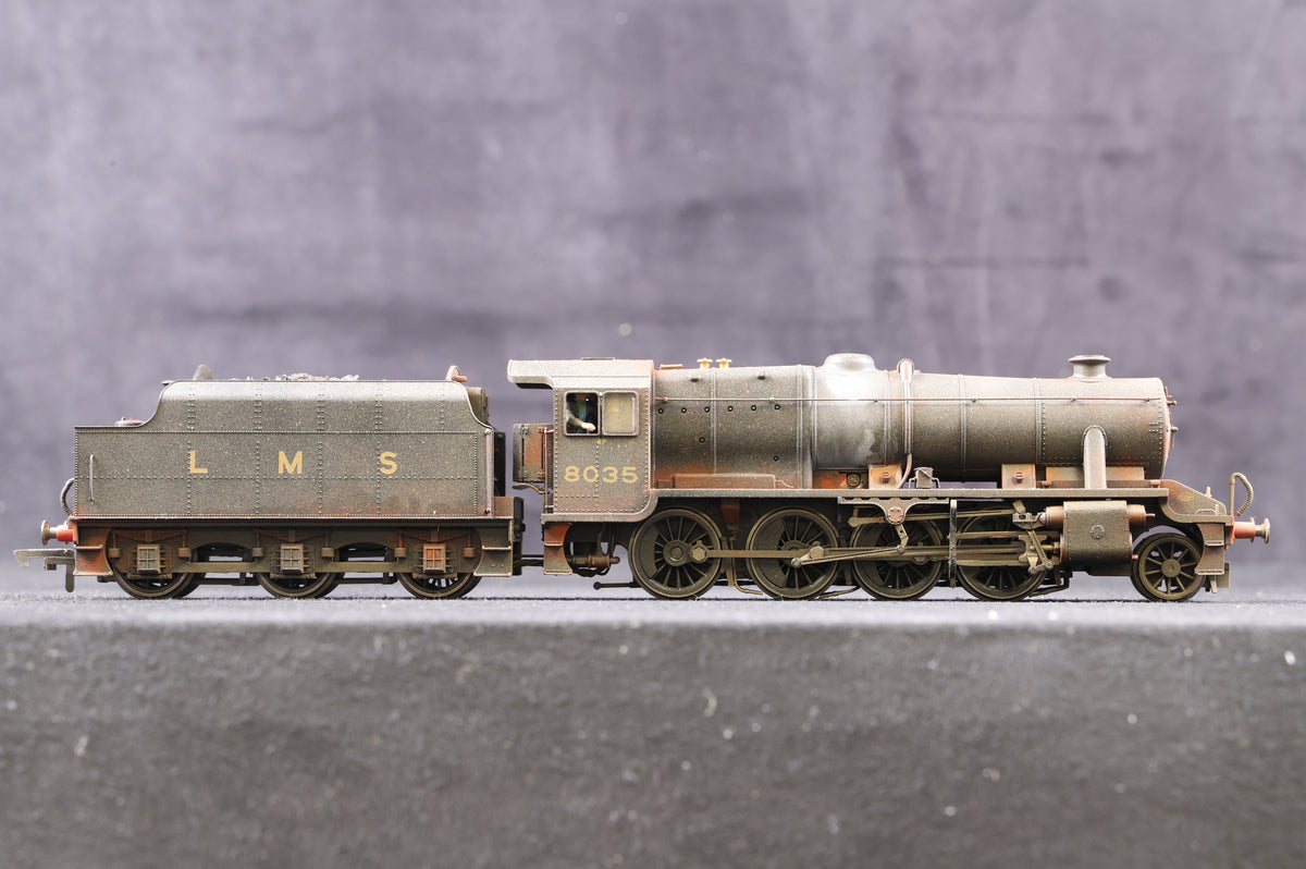 Hornby OO R3565 2-8-0 Class 8F &#39;8035&#39; LMS Weathered