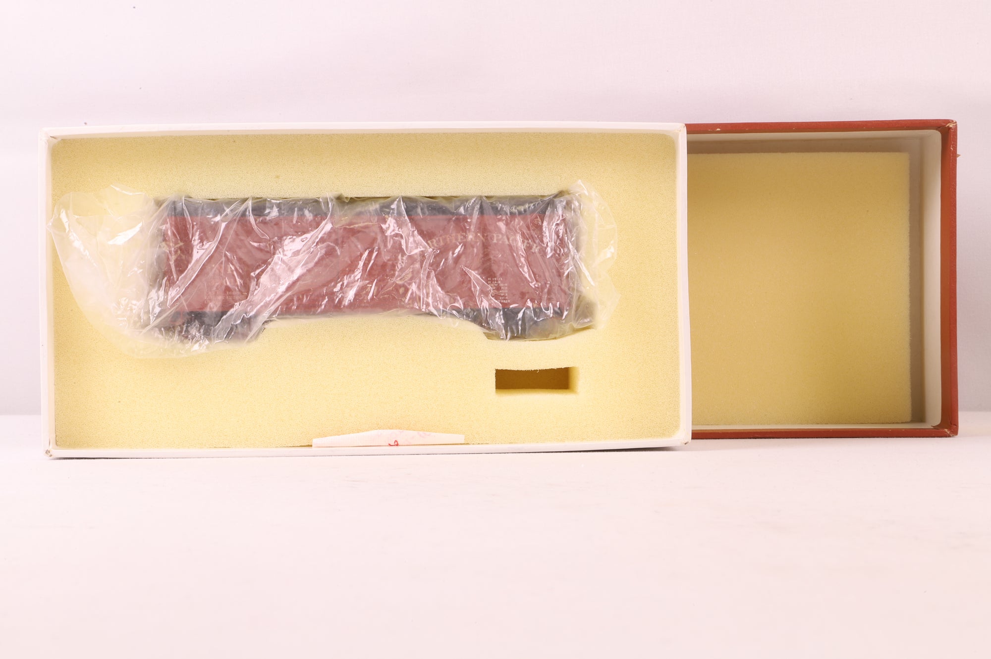 W&R Enterprises HO Brass 3235 Box Car Auto PRR Round Roof Double Door 40' - 1990 Run TOLF '39012'