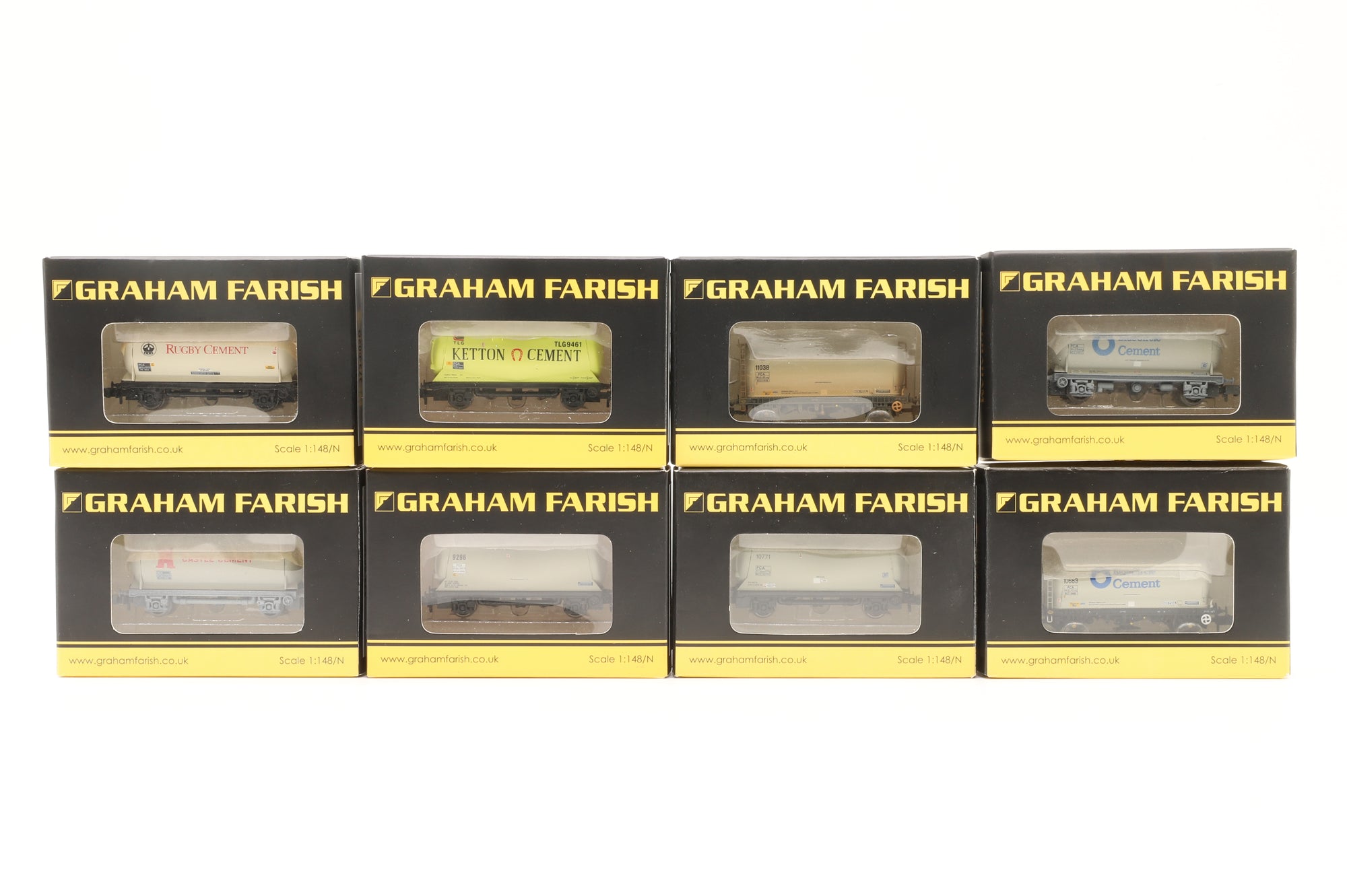 Graham Farish N Rake of 8 PCA Cement Wagons