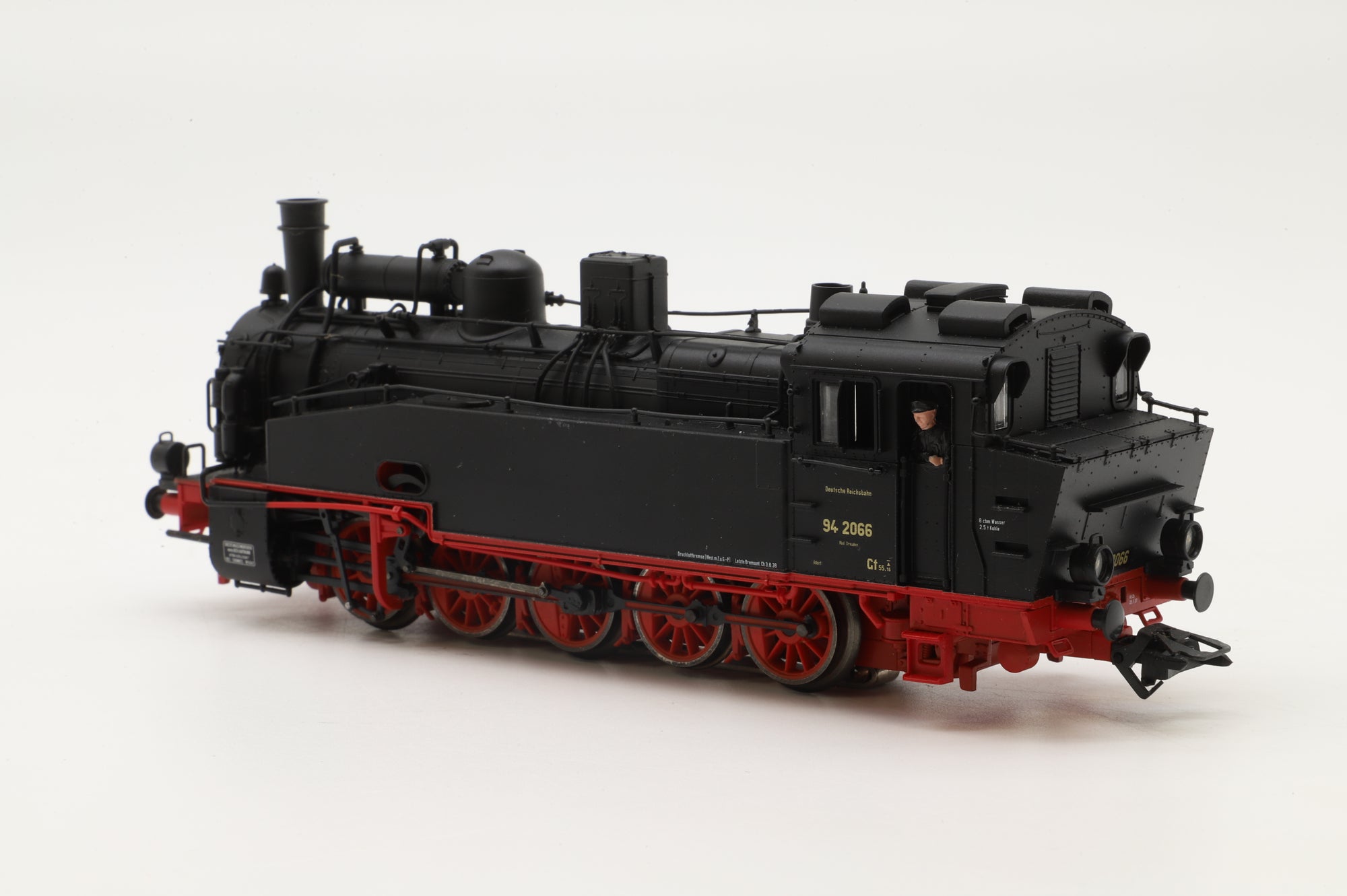 Piko HO 50262 BR 94 Steam Locomotive DCC Fitted 3 Rail